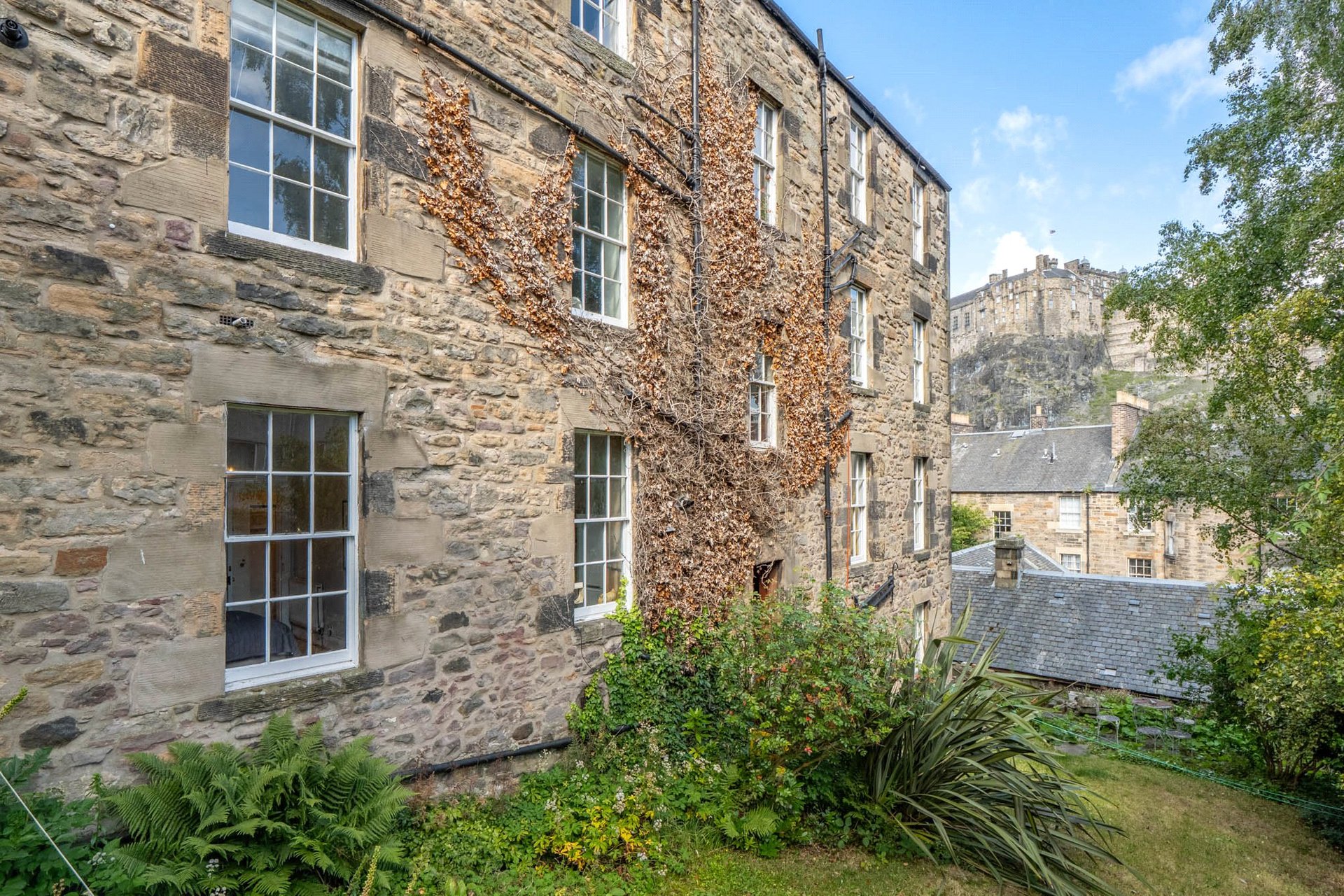 4/2 Brown's Place, Edinburgh, EH1 2HX - Picture #17