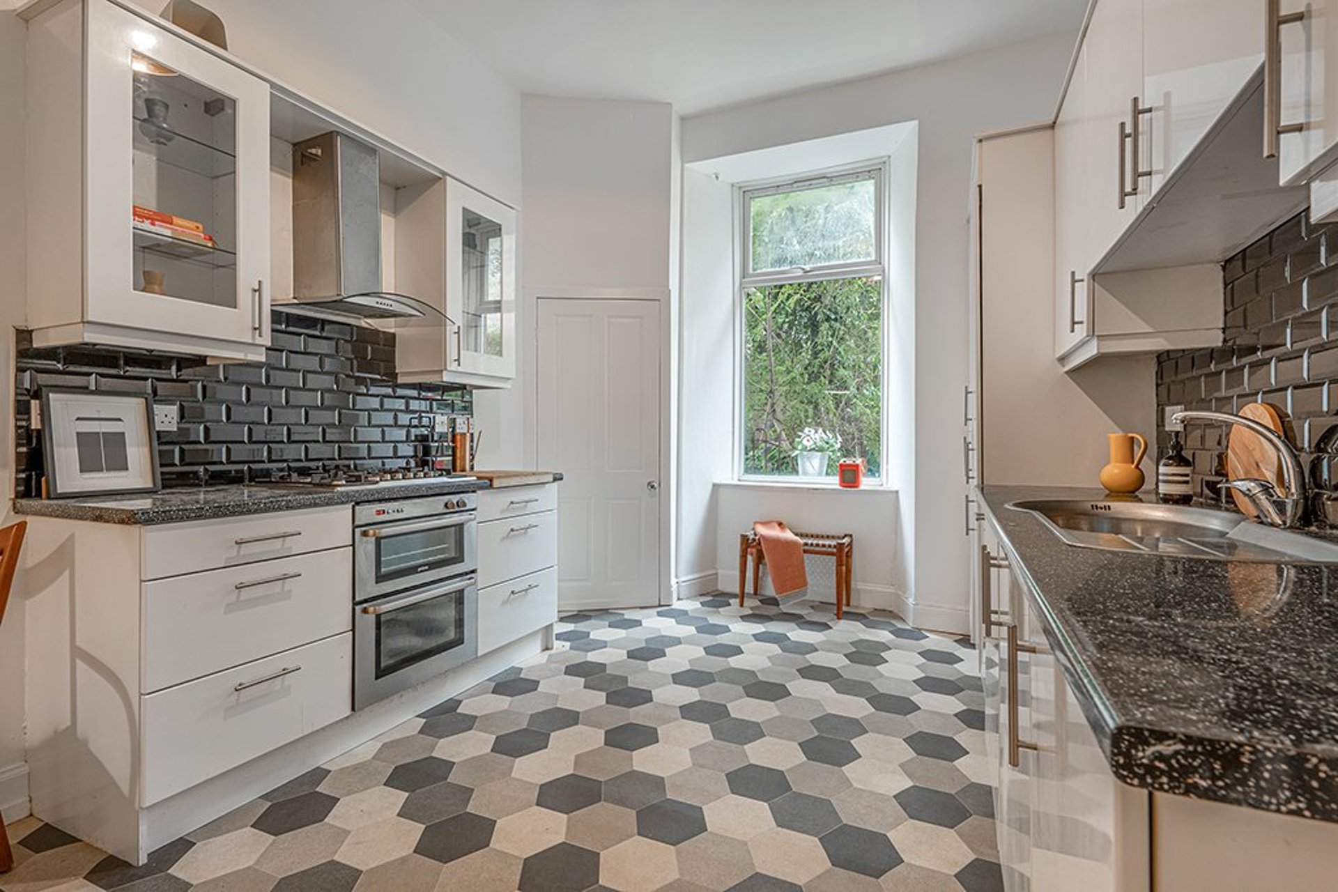 Flat 0/1, 53 Finlay Drive, Dennistoun, G31 2QY - Picture #8