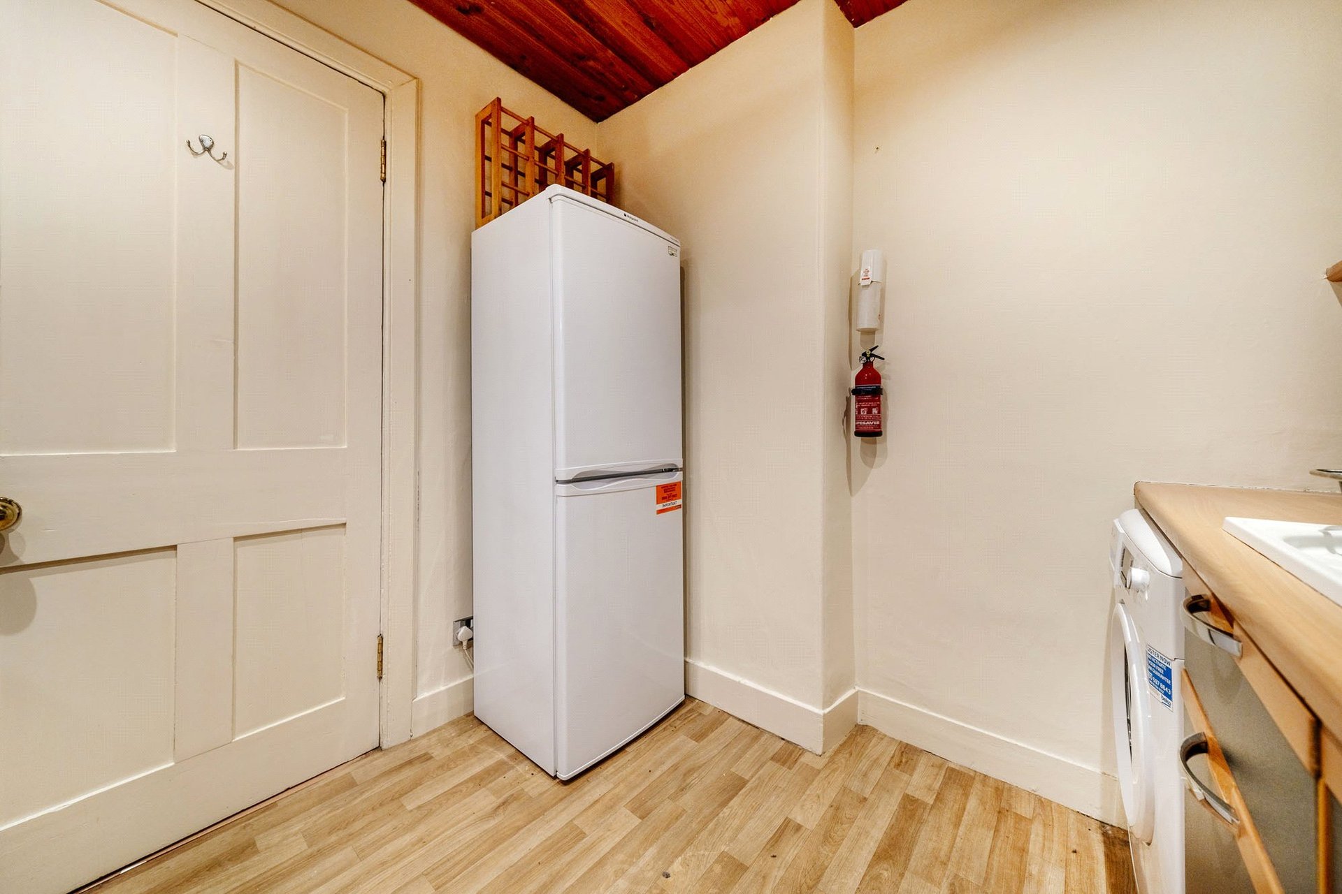 41/9 Caledonian Crescent, Edinburgh, EH11 2AQ - Picture #6