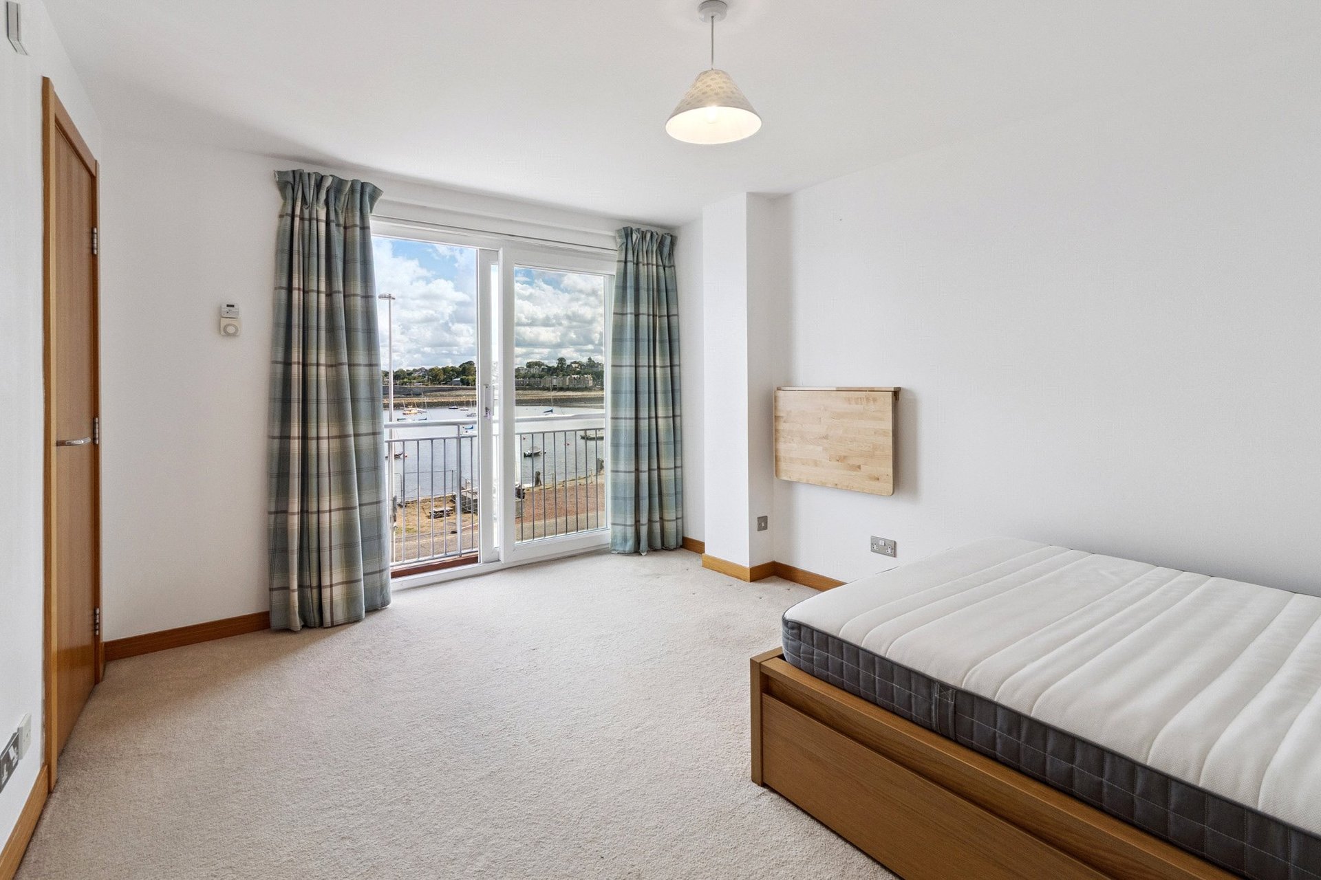 Flat 6, 1 Heron Place, Edinburgh, Midlothian, EH5 1GG - Picture #12