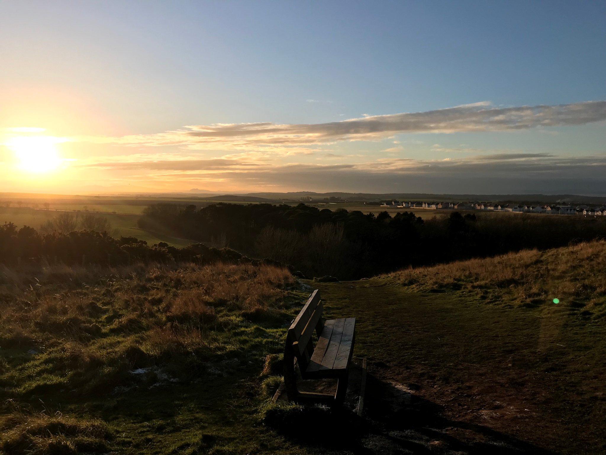 Image of a bench in the country