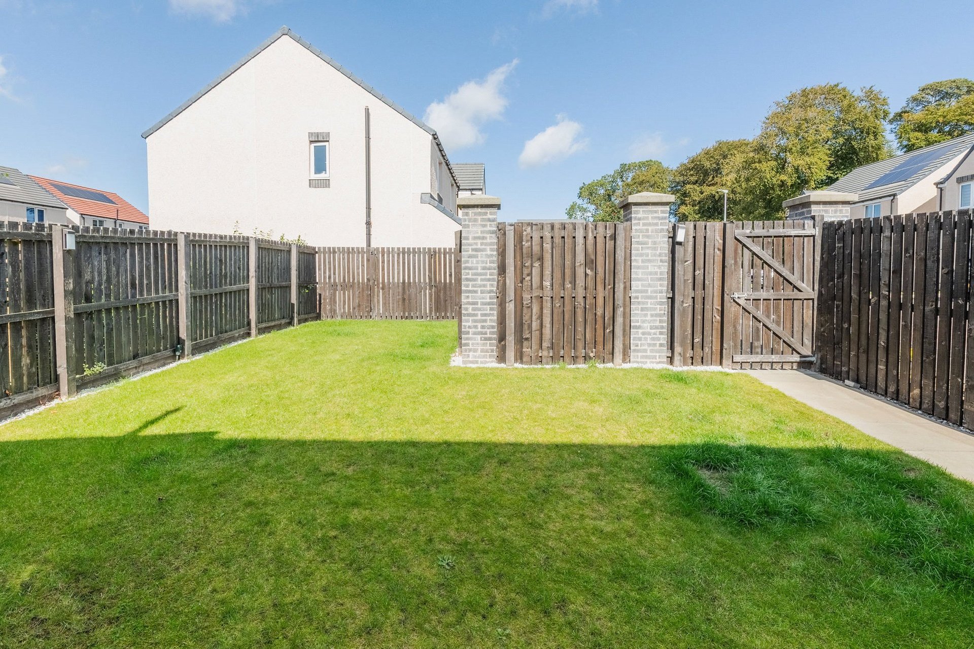 8 Pilgrim Place, Guardbridge, Fife, KY16 0FP - Picture #30