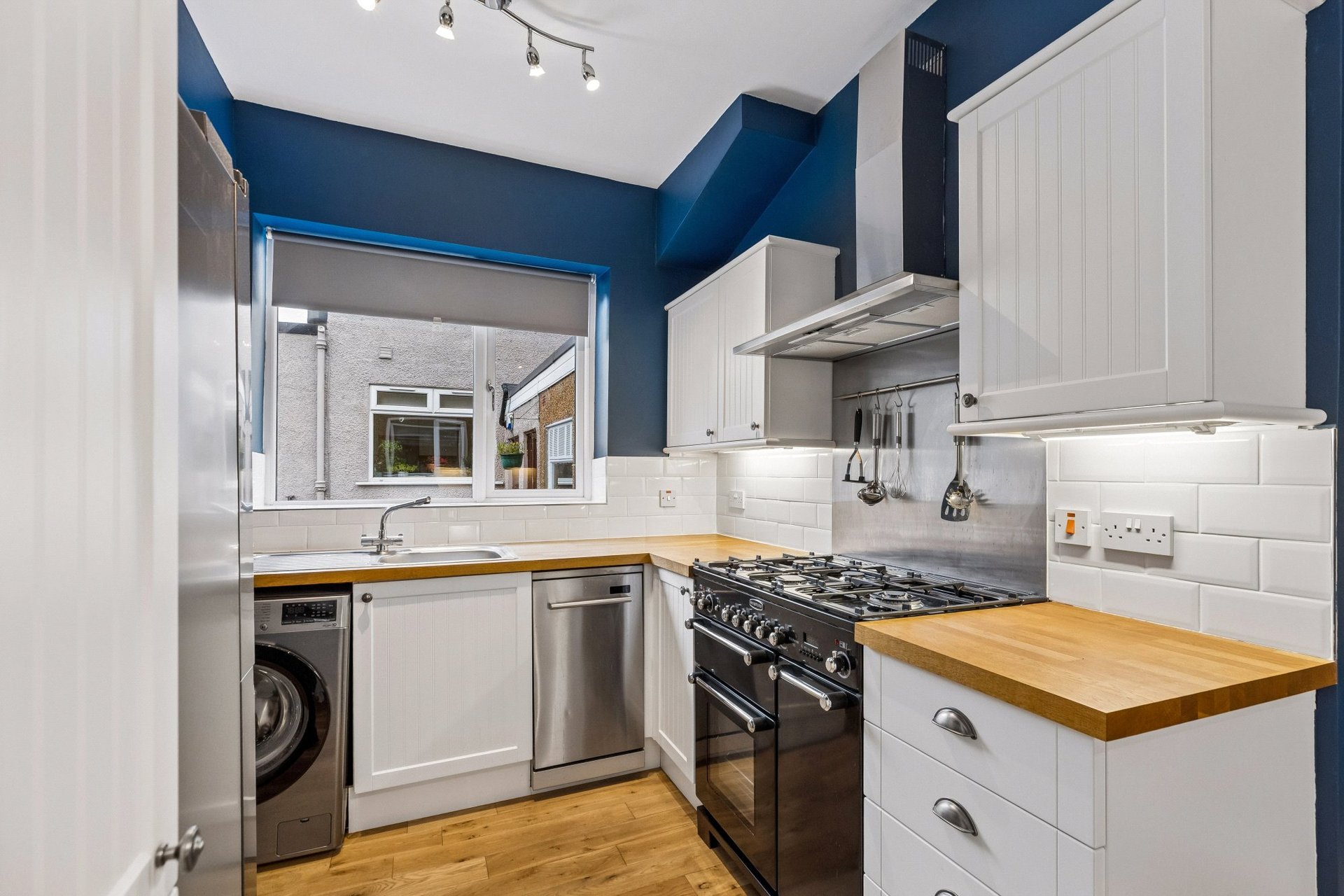 76 Gordon Drive, Netherlee, East Renfrewshire, G44 3TN - Picture #9