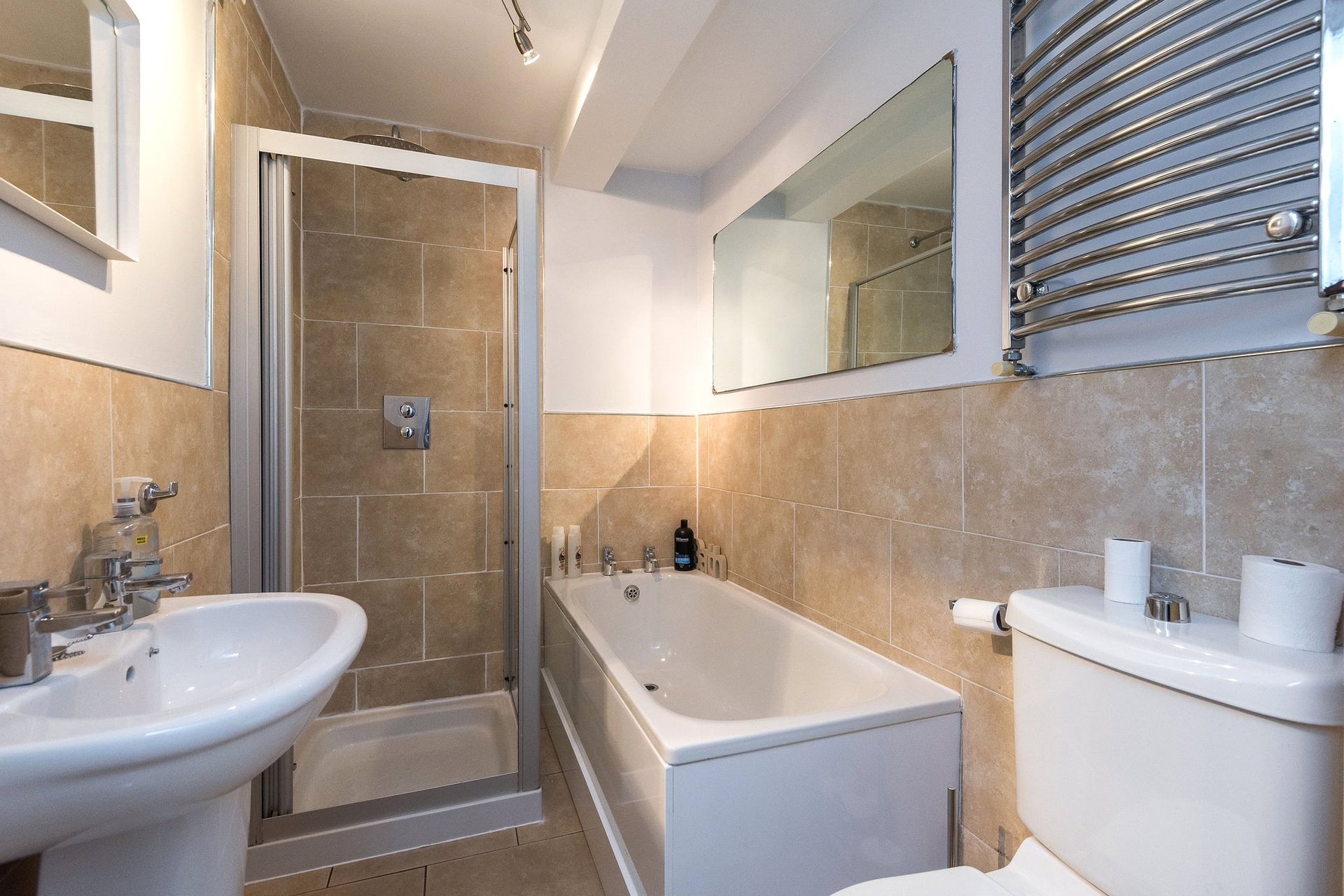 2A Huntly Street, Edinburgh, Midlothian, EH3 5HB - Picture #14