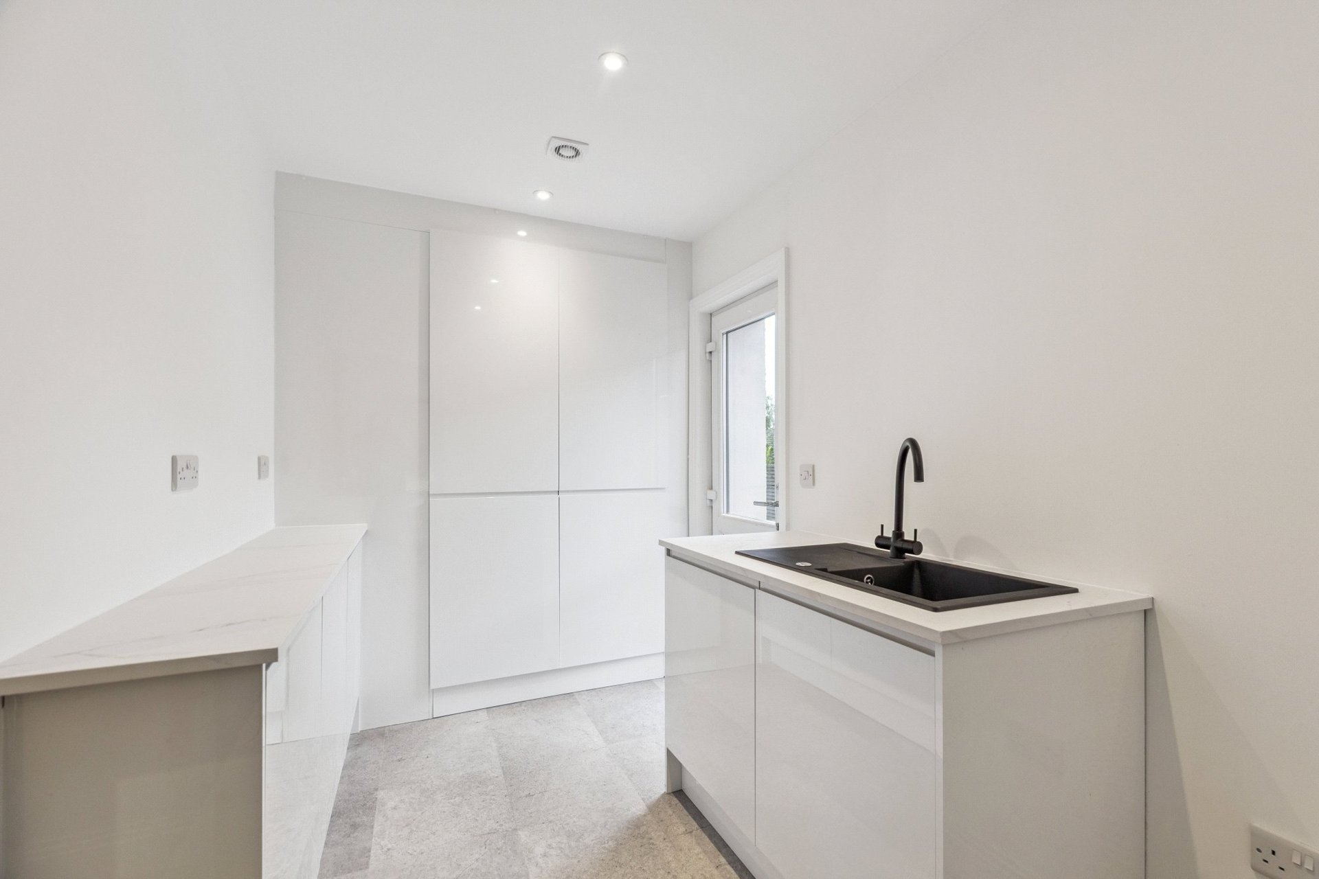 21 Fernleigh Road, Newlands, Glasgow, G43 2UD - Picture #17