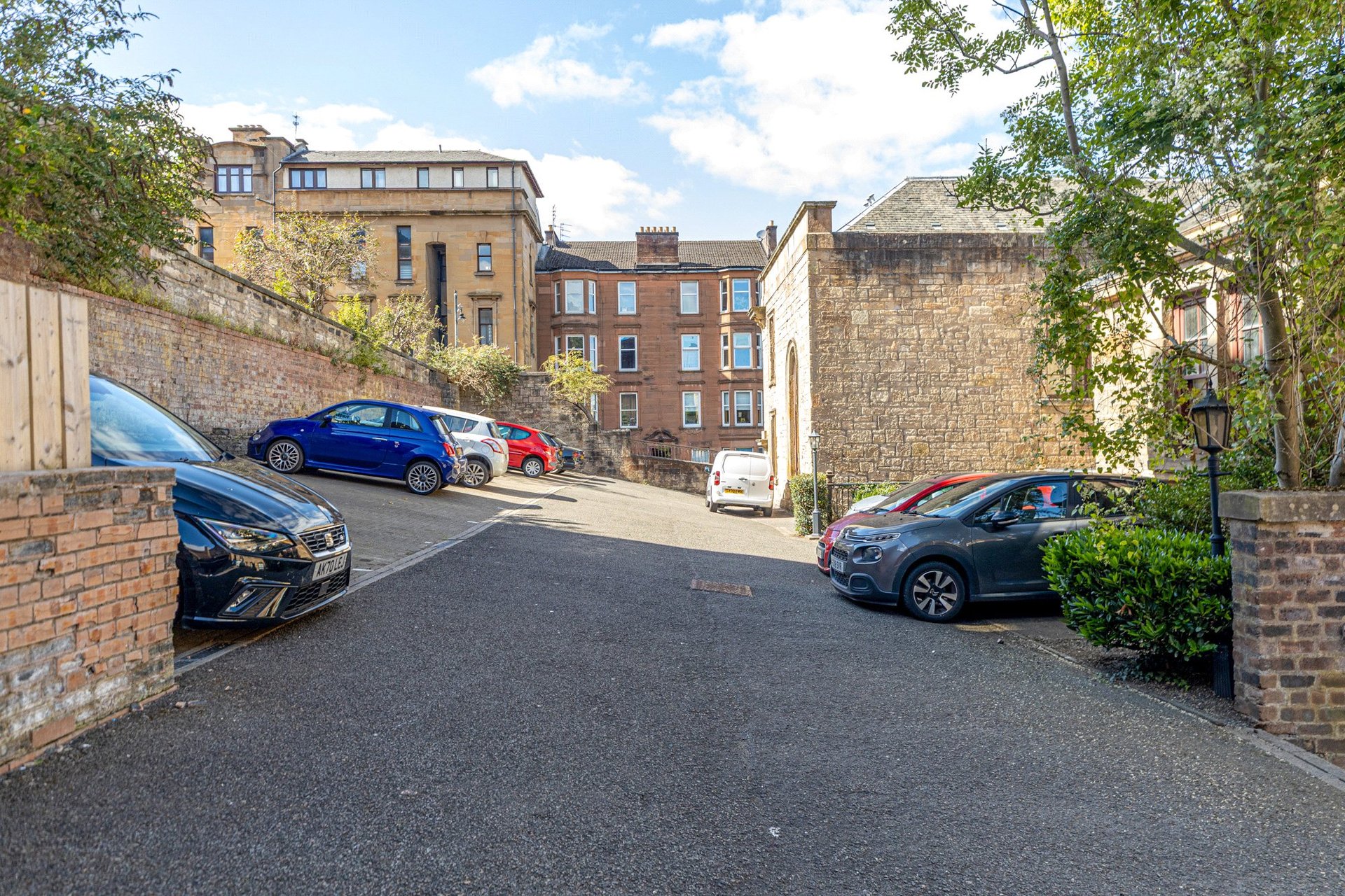 Main Door, 91 Buccleuch Street, Garnethill, Glasgow City, G3 6QT - Picture #15