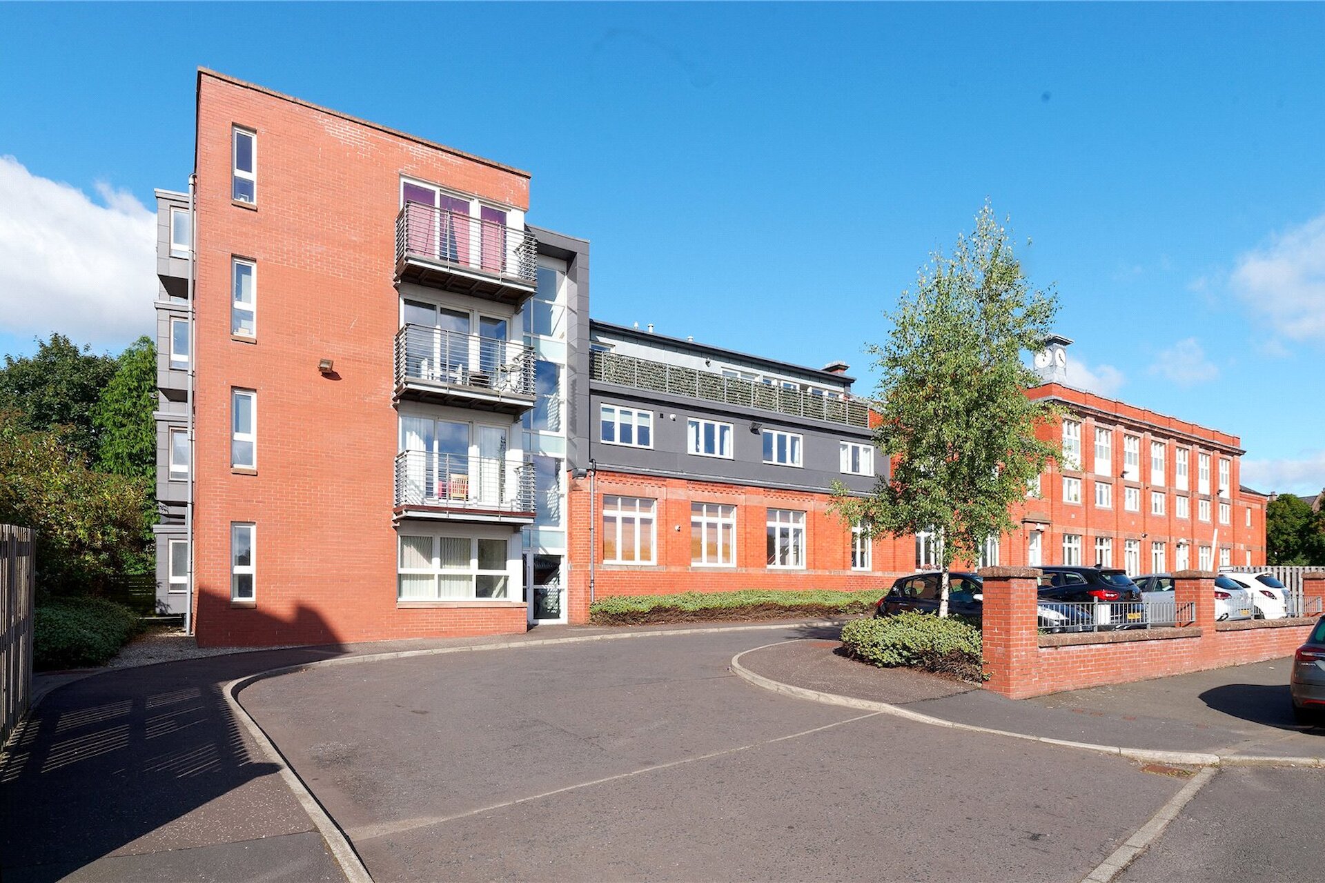 3/2, 61 Munro Place, Anniesland, Glasgow, G13 2BD - Picture #1