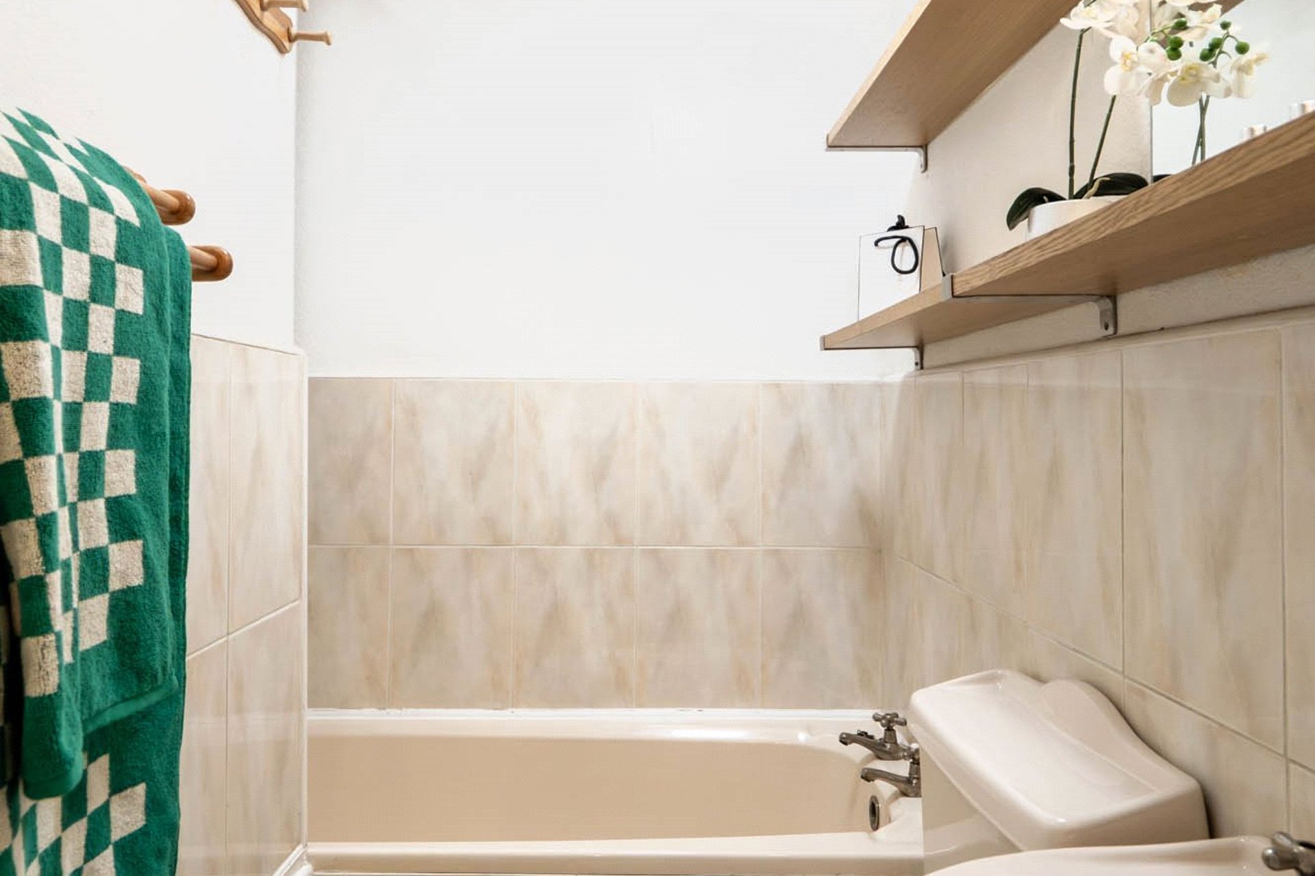 4/2 Brown's Place, Edinburgh, EH1 2HX - Picture #11