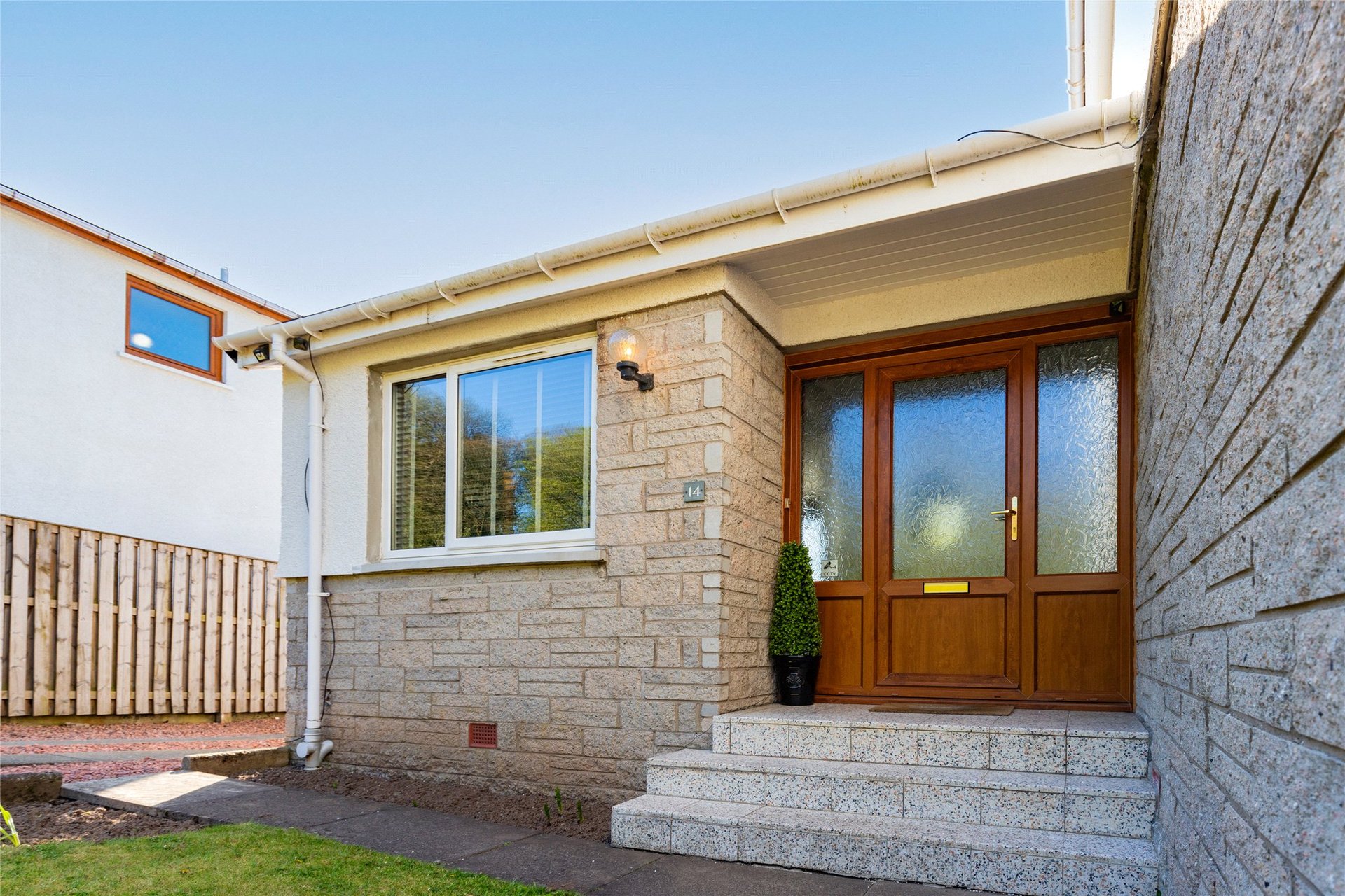 Broomfield, 14 Tormeadow Road, Newton Mearns, Glasgow, G77 6TF - Picture #3