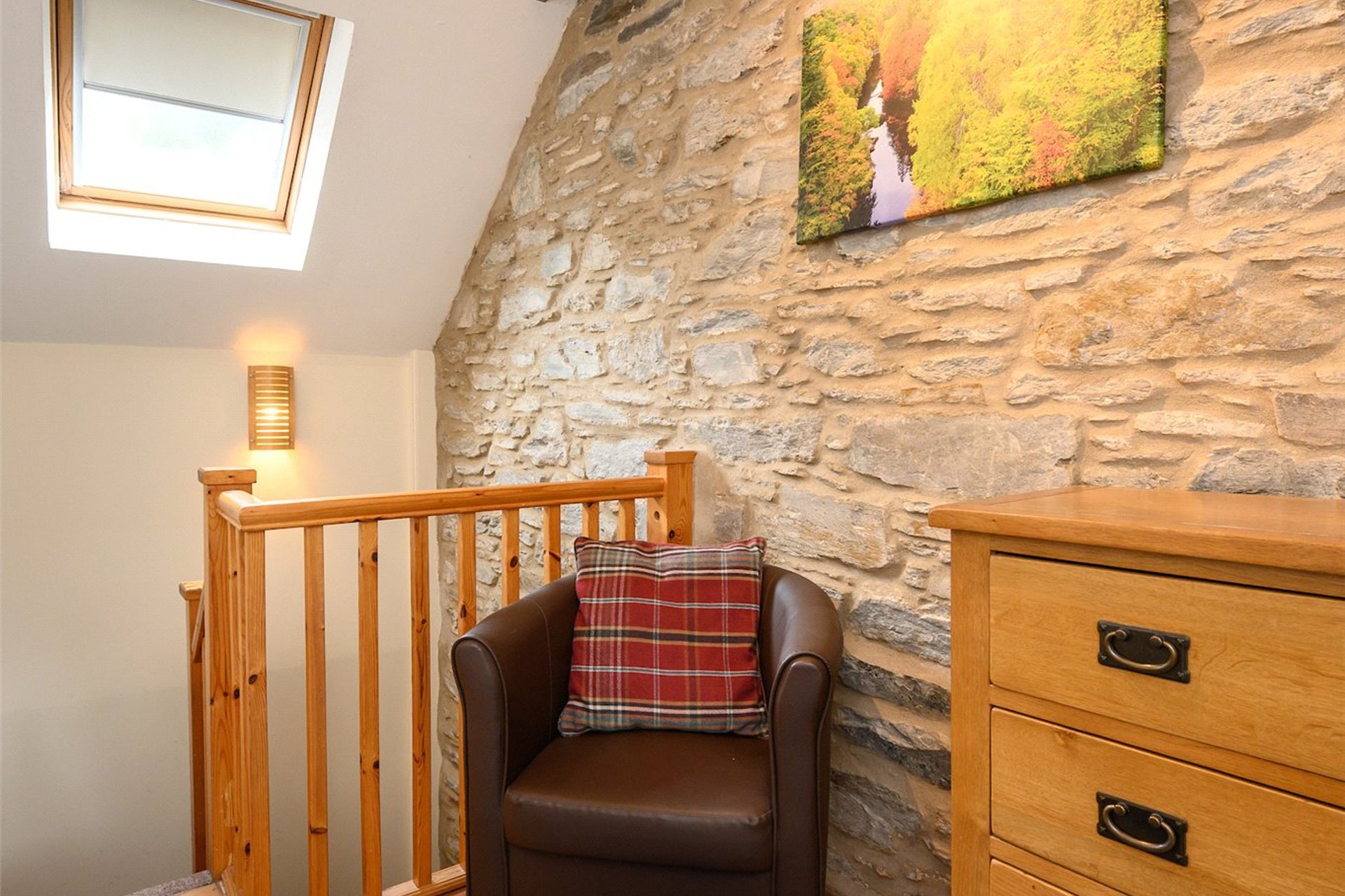 Elm (Bugaboo) and Larch Cottage, Weem, Aberfeldy, Perth and Kinross, PH15 2LD - Picture #19