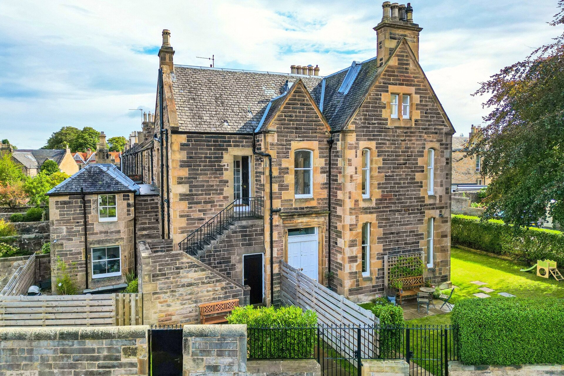 2A Stirling Road, Trinity, Edinburgh, EH5 3HY - Picture #1