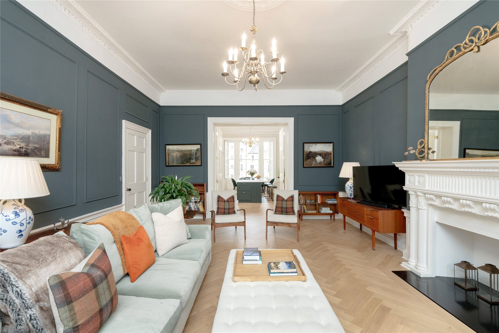 13 Gayfield Square, New Town, Edinburgh, EH1 3NX - Picture #4