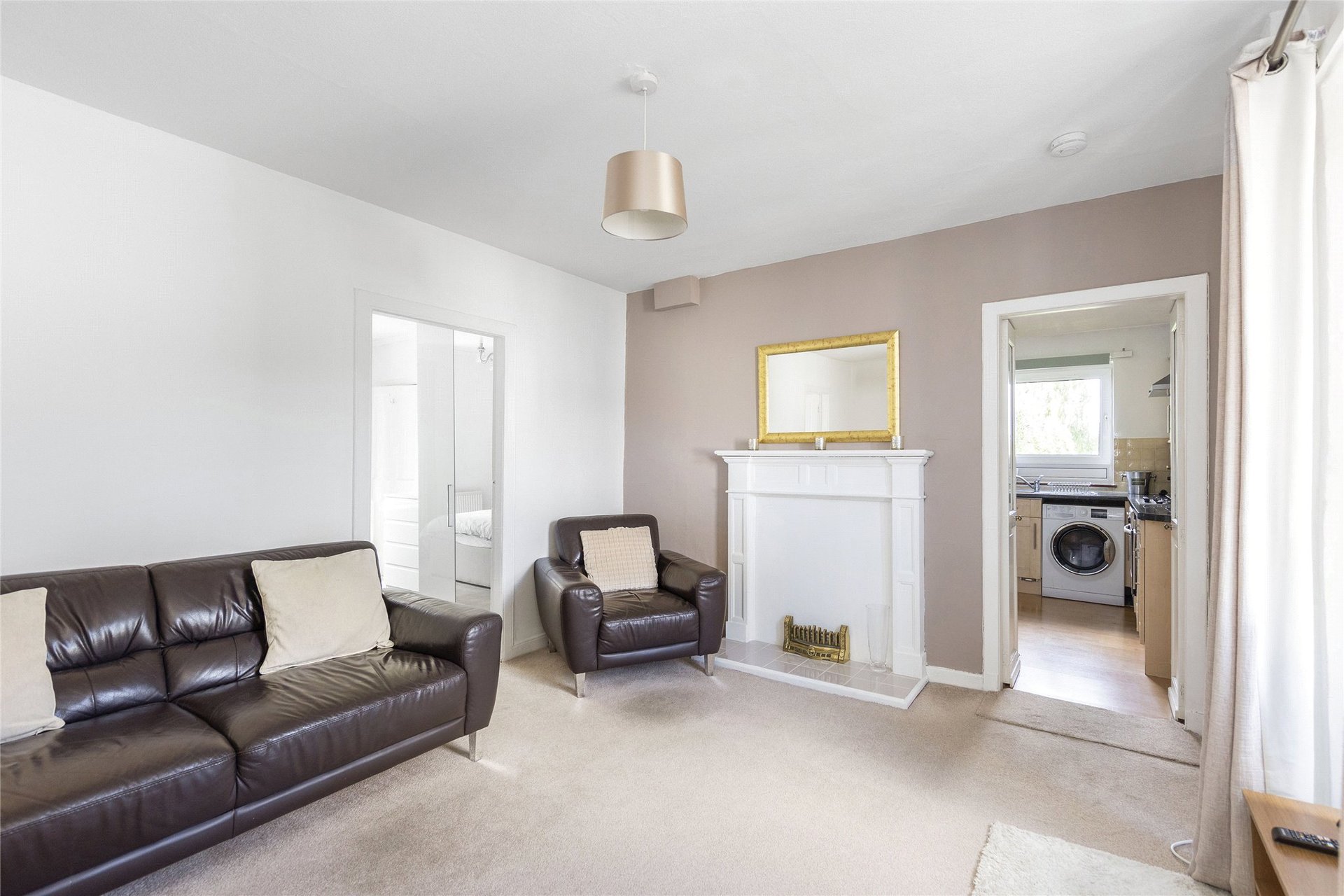 41/2 Juniper Avenue, Juniper Green, Midlothian, EH14 5EE - Picture #3