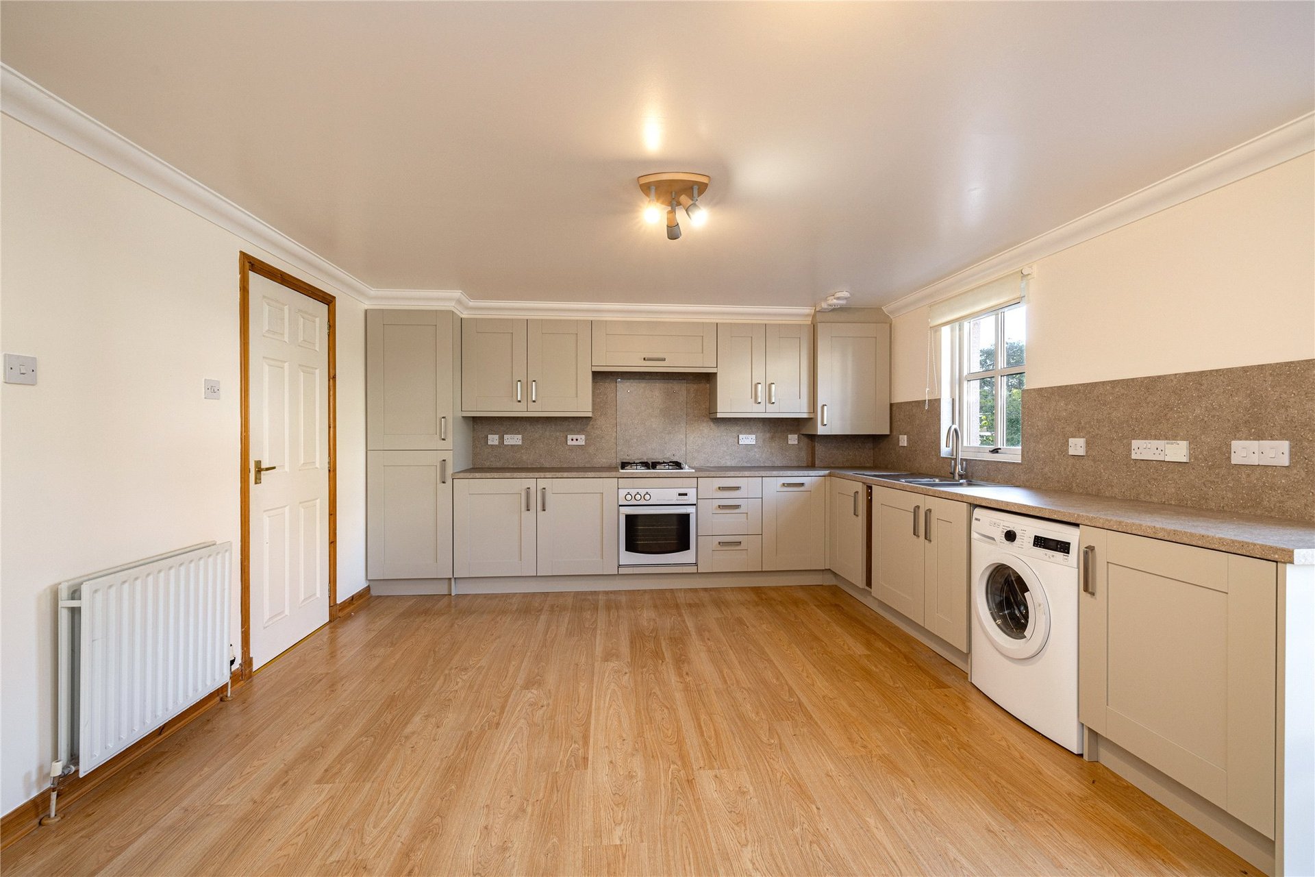 1 Townhead Way, Newstead, Melrose, Scottish Borders, TD6 9BU - Picture #2
