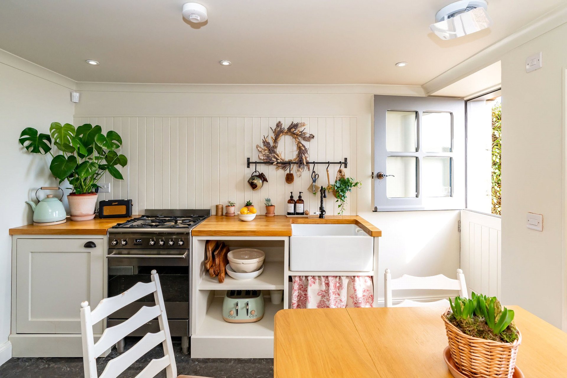 22 Nethergate South, Crail, Anstruther, KY10 3TY - Picture #31