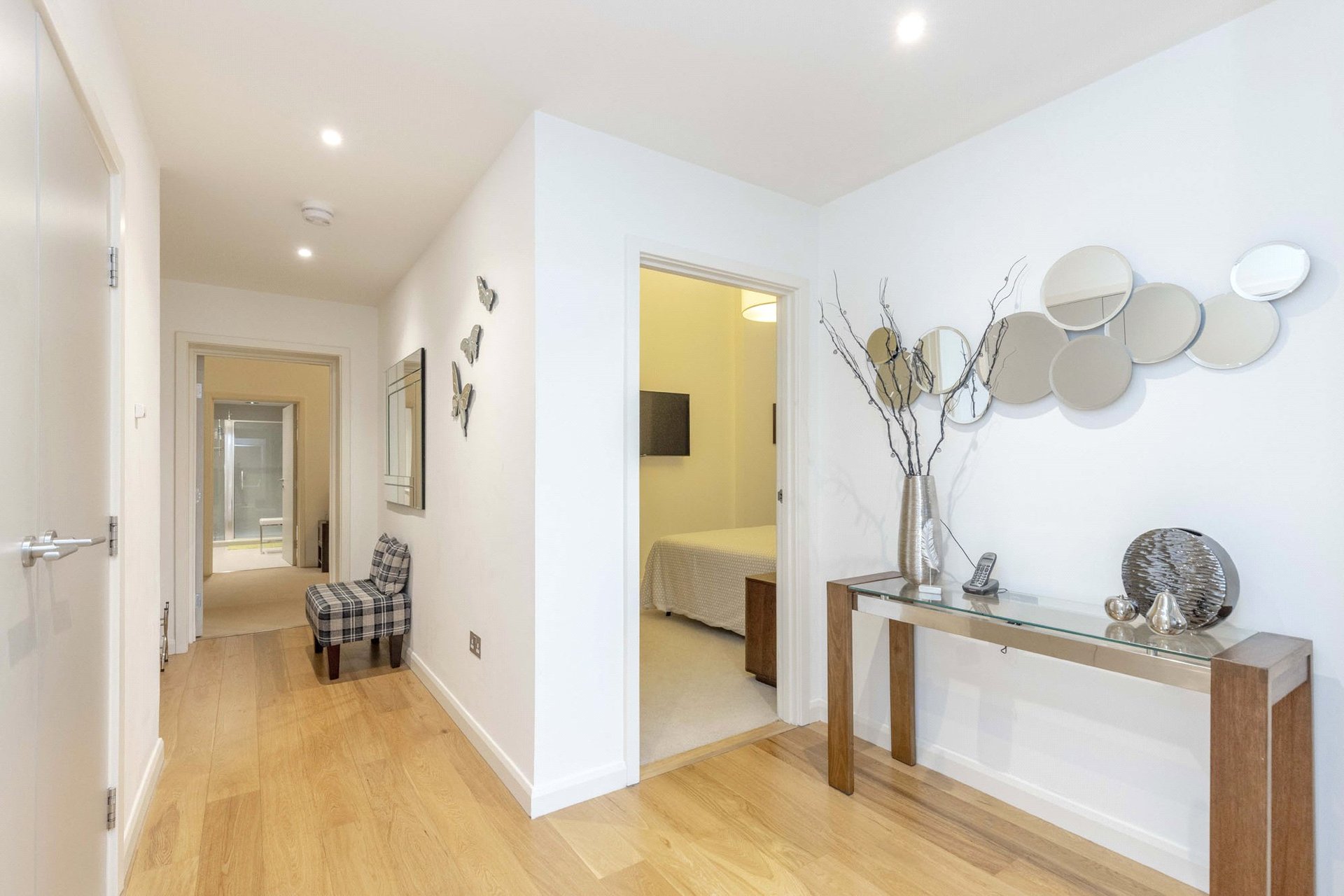 Flat 17, 13 Simpson Loan, Edinburgh, Midlothian, EH3 9GN - Picture #14