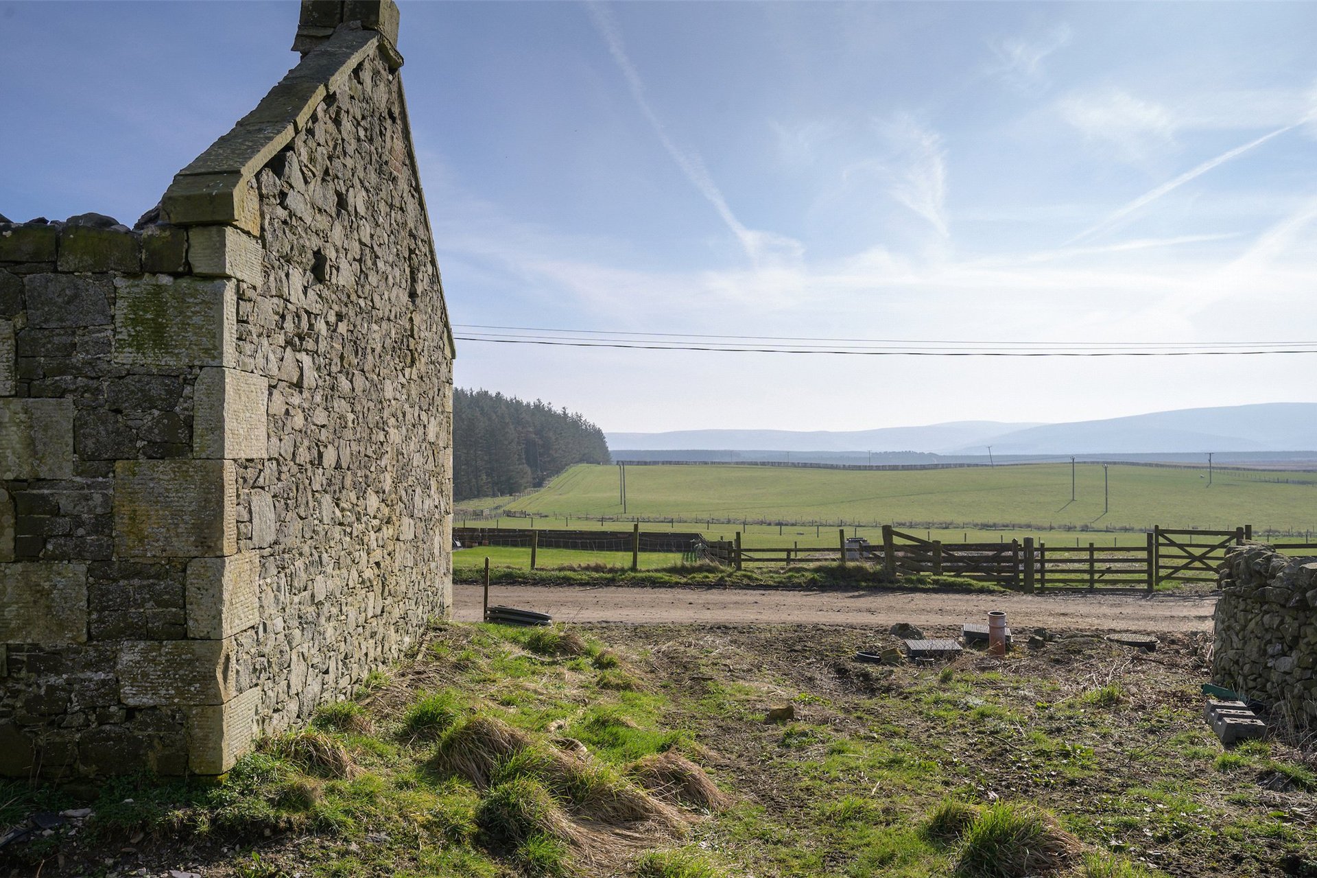 Barn 2, Kingswood, Leadburn, Scottish Borders, EH46 7BW - Picture #3