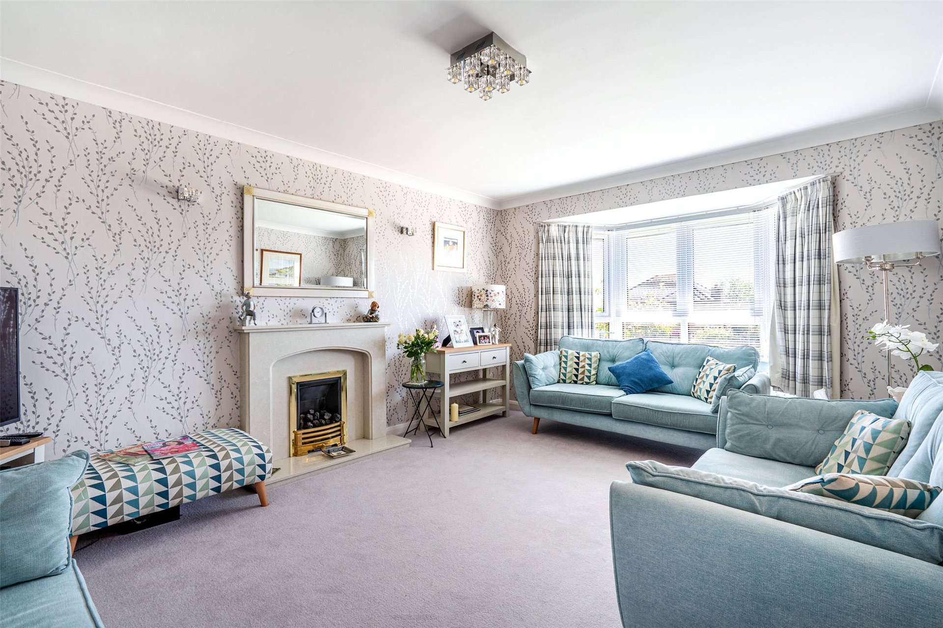 44 Moorfoot Way, Bearsden, G61 4RL - Picture #3