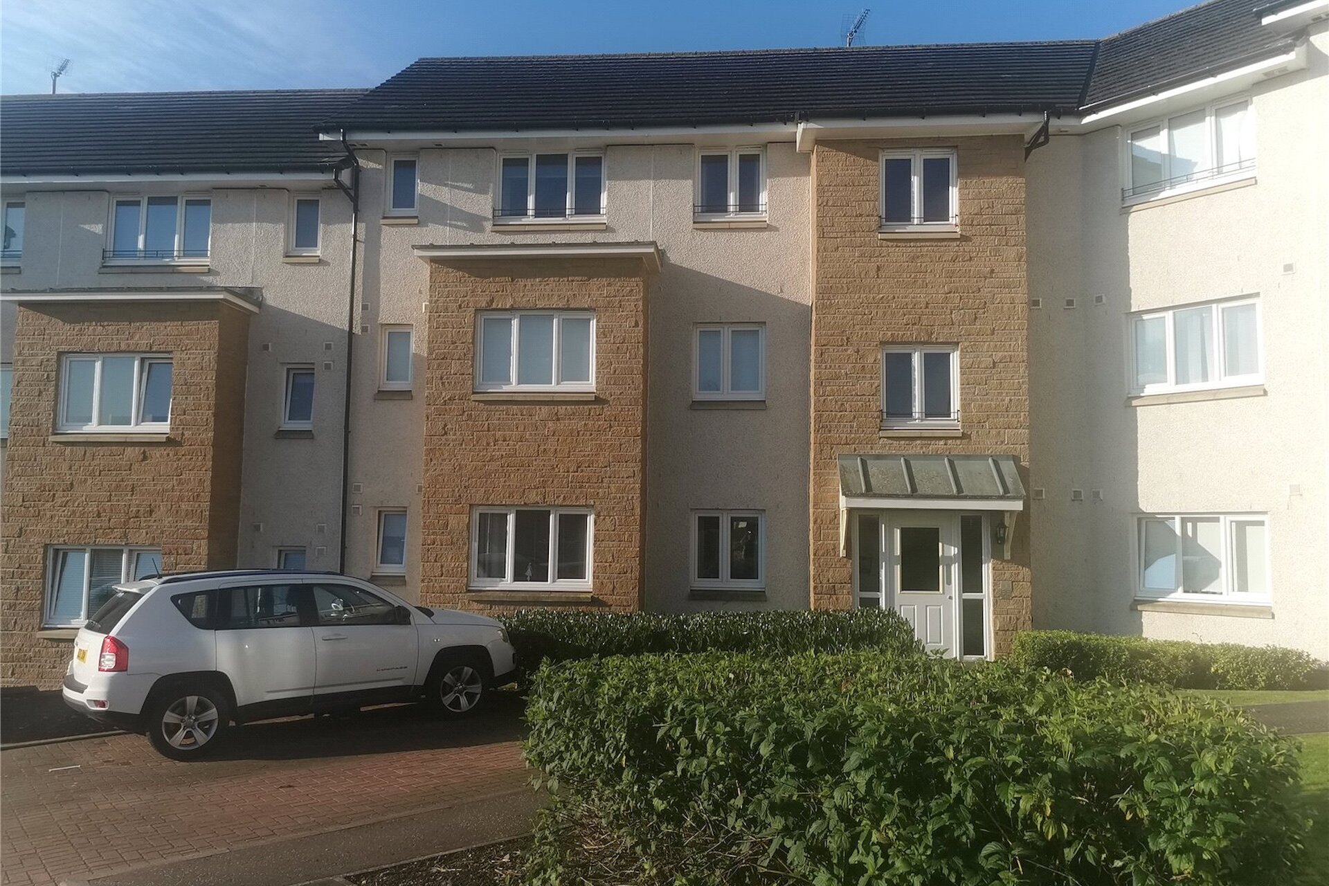 17F South Chesters Gardens, Bonnyrigg, Midlothian, EH19 3GF - Picture #1