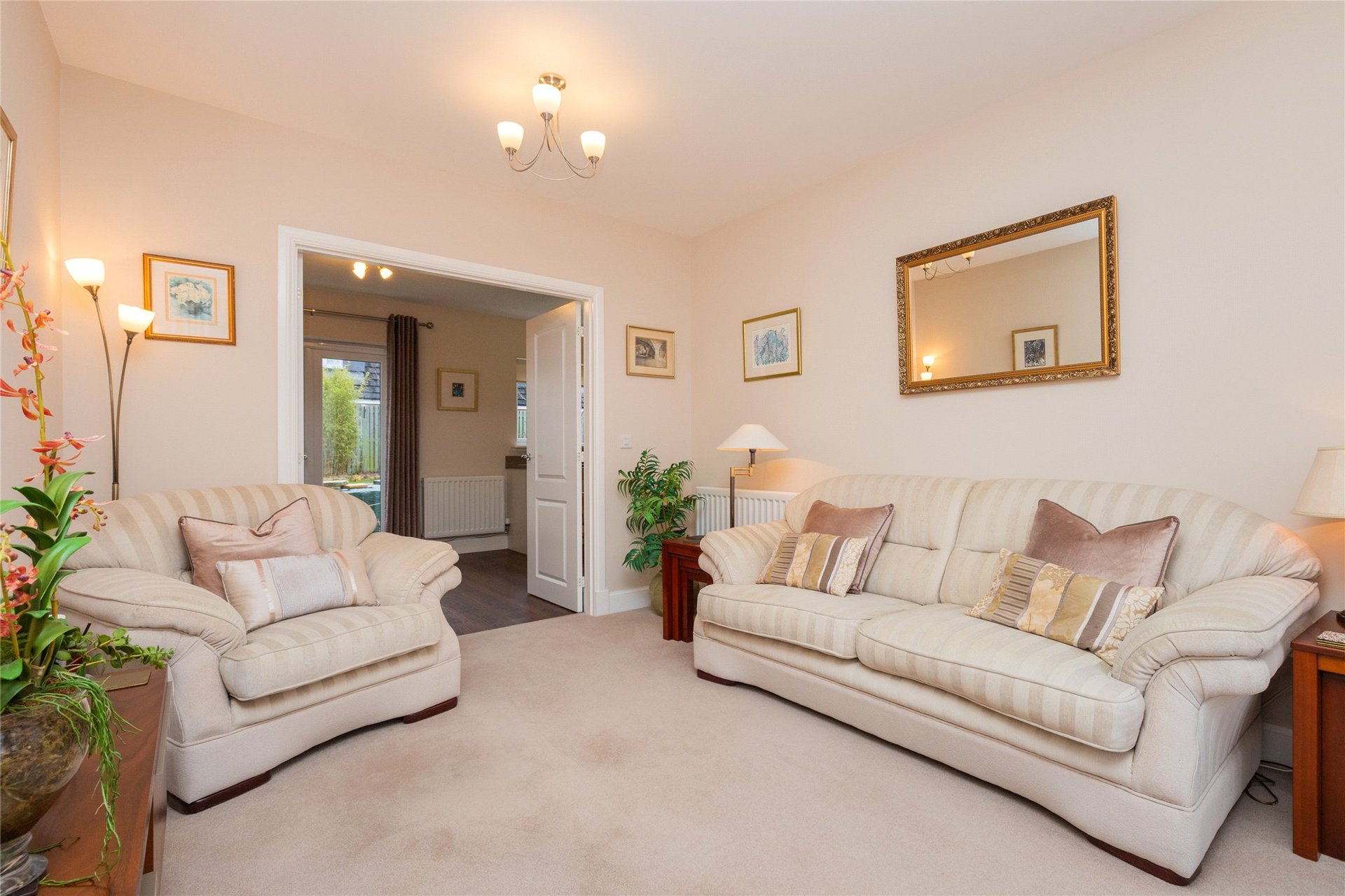 60 Raeswood Crescent, Crookston, Glasgow City, G53 7HE - Picture #5