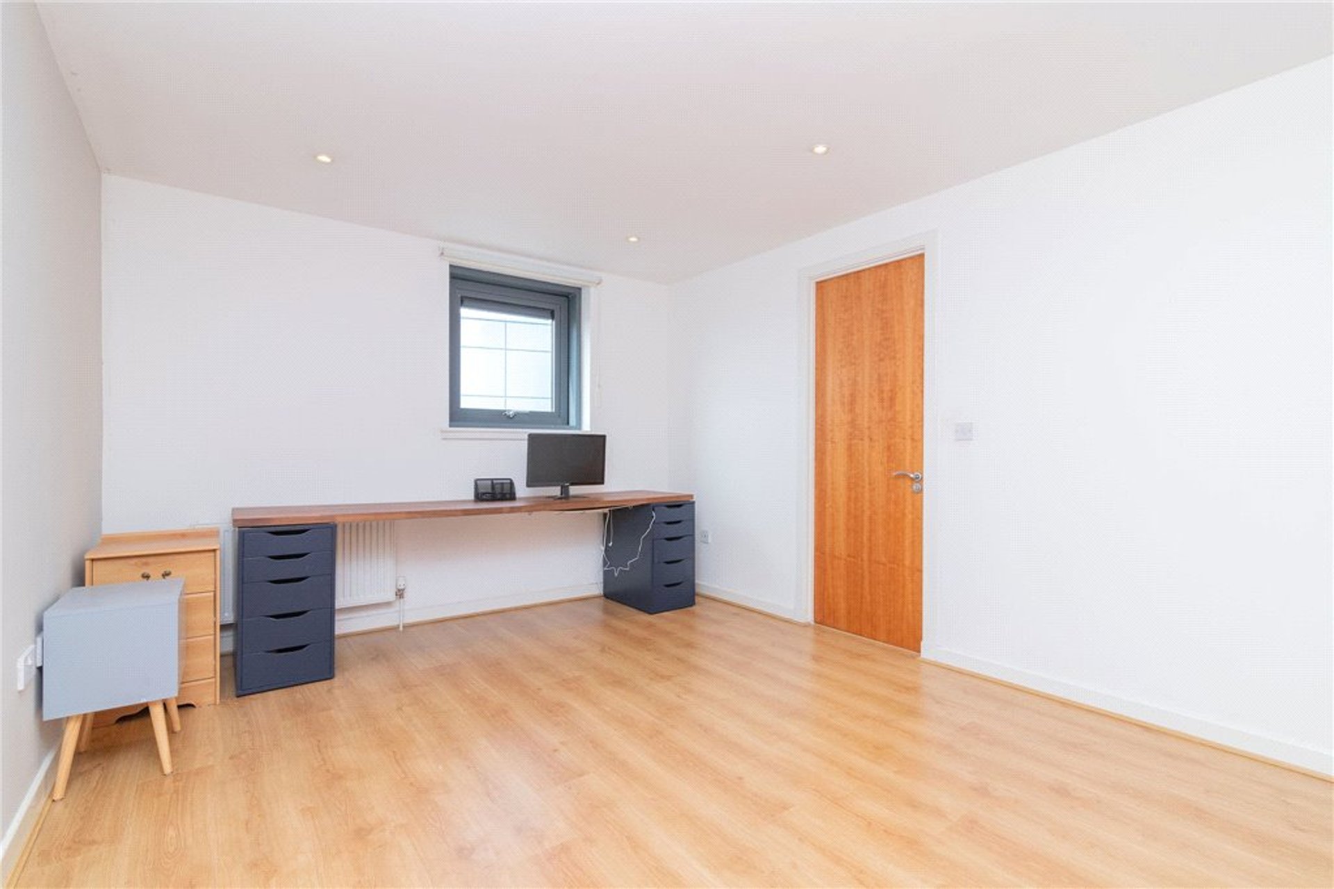 8/3, 1 Meadowside Quay Square, Glasgow, G11 6BS - Picture #13