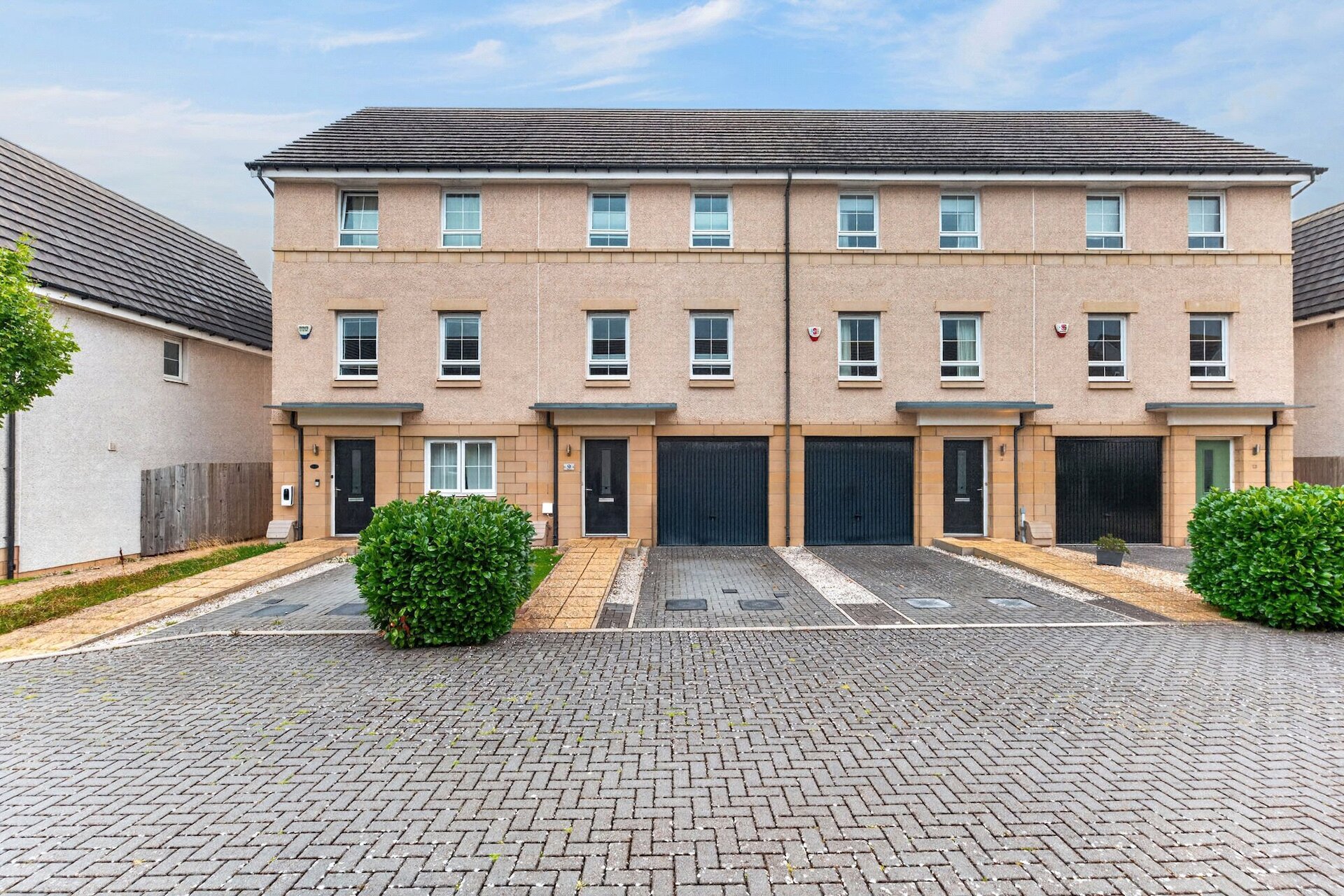 9 Thorters Place, Edinburgh, EH16 6FQ - Picture #1