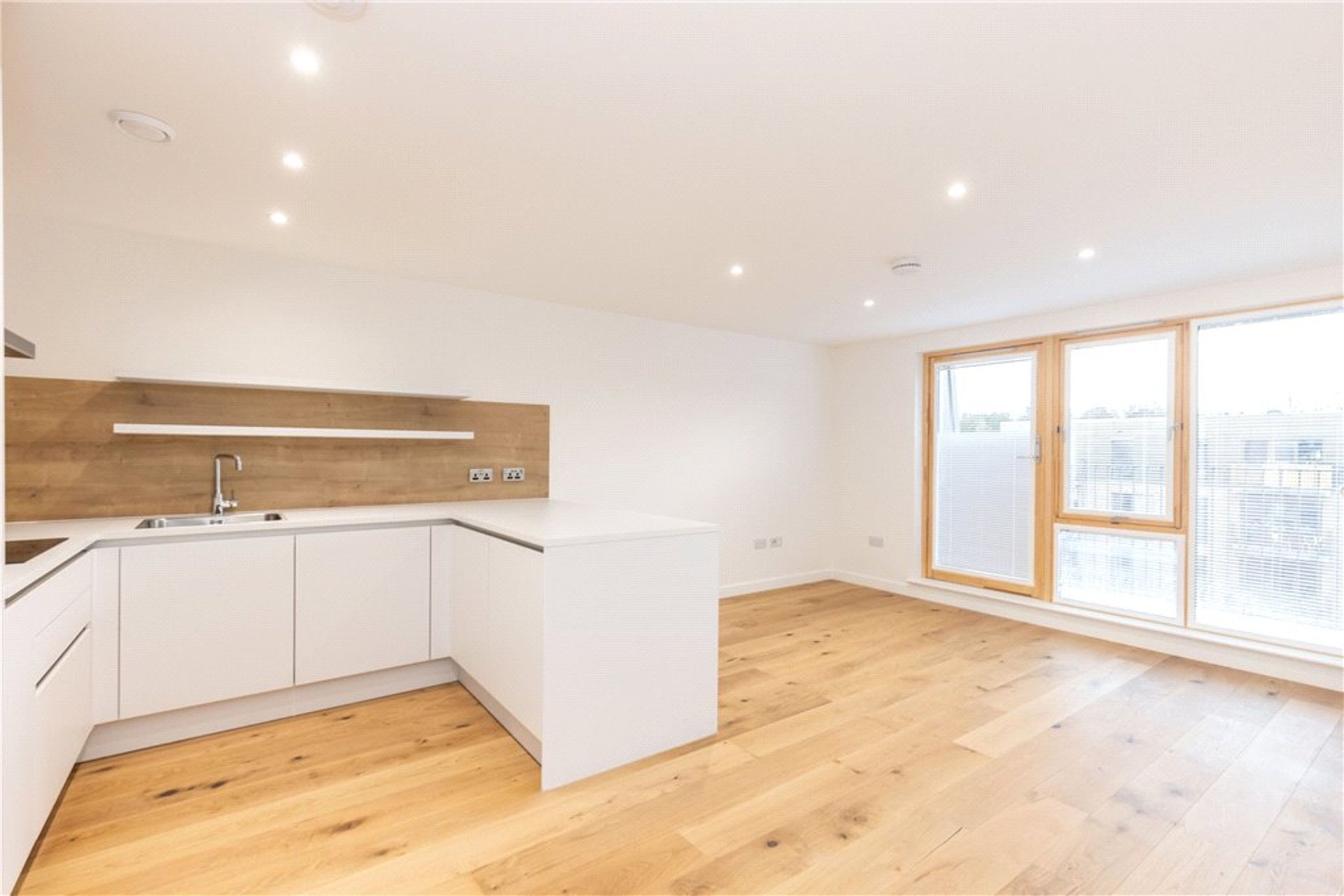 25, 17 Hughes Close, Warriston Road, EH7 4GN - Picture #6