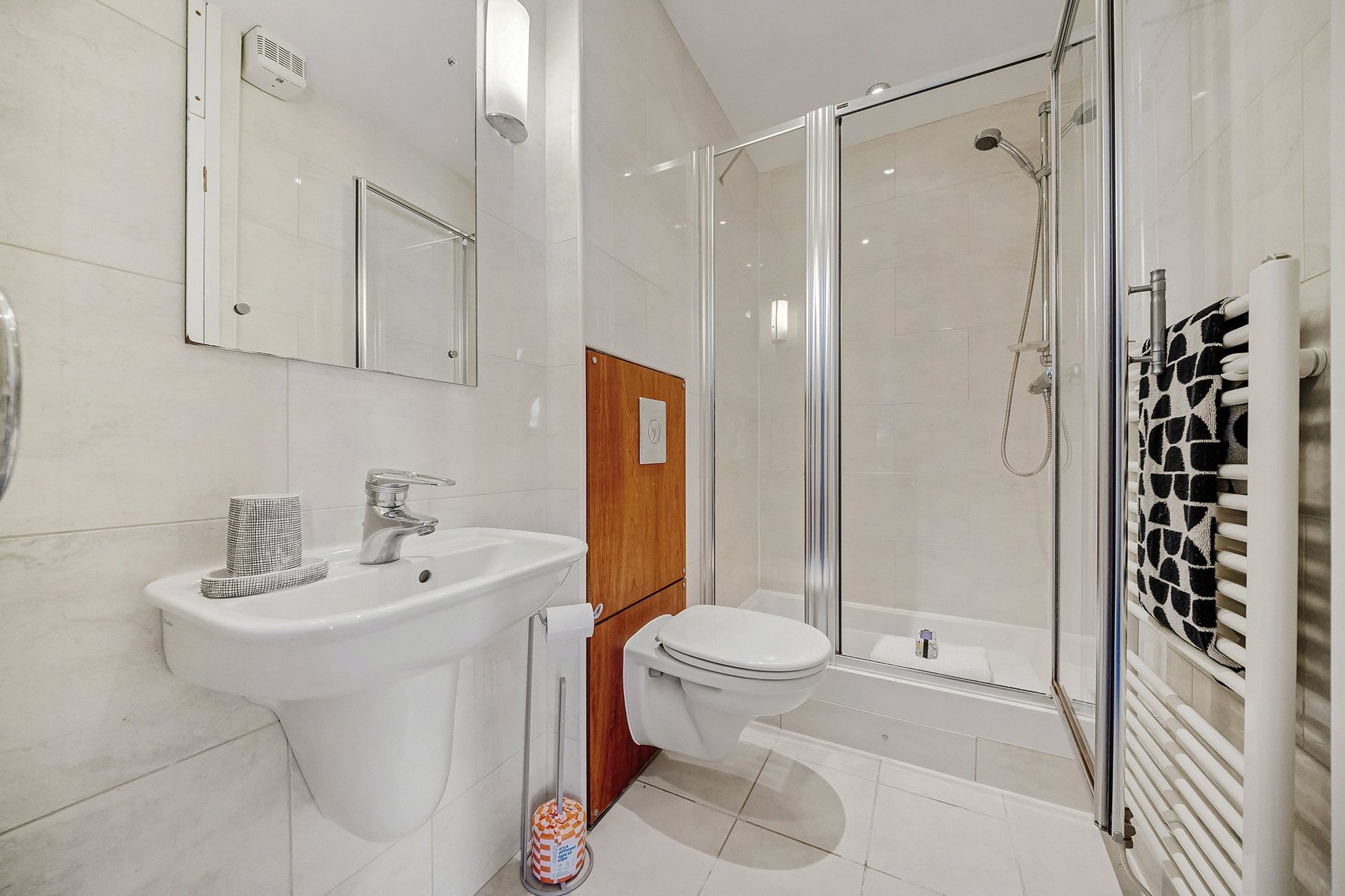 Flat 27 - The Park, 89 Holyrood Road, Holyrood, Edinburgh, EH8 8BA - Picture #12