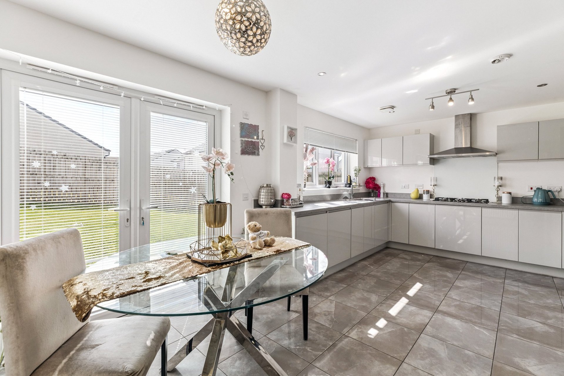 7 Callanish Crescent, Maidenhill, Glasgow, G77 5WT - Picture #9