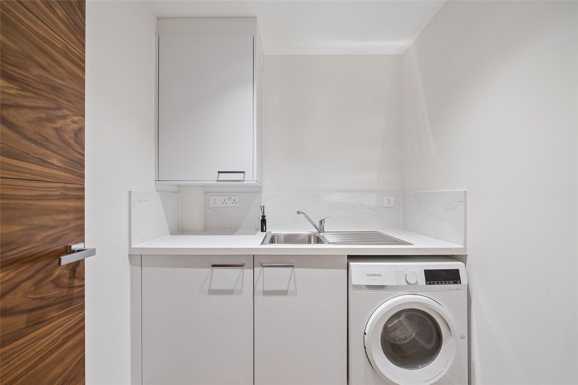 Apt 10, 9 Barnton Avenue West, Apt. 10, 9 Barnton Avenue West, Edinburgh, EH4 6DF - Picture #10