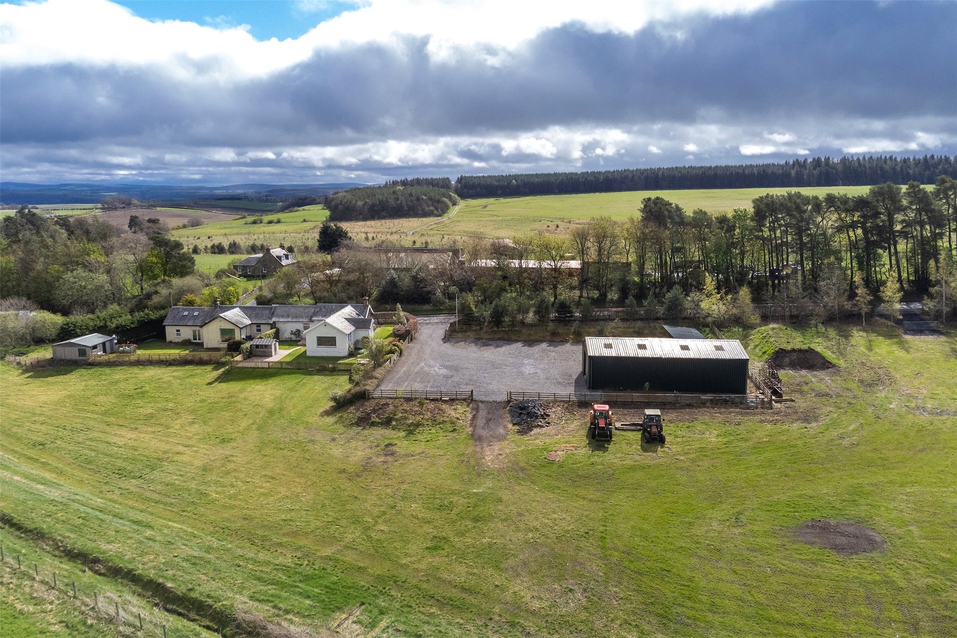2 Newbigging Cottages, Rosewell, Midlothian, EH24 9DY - Picture #31