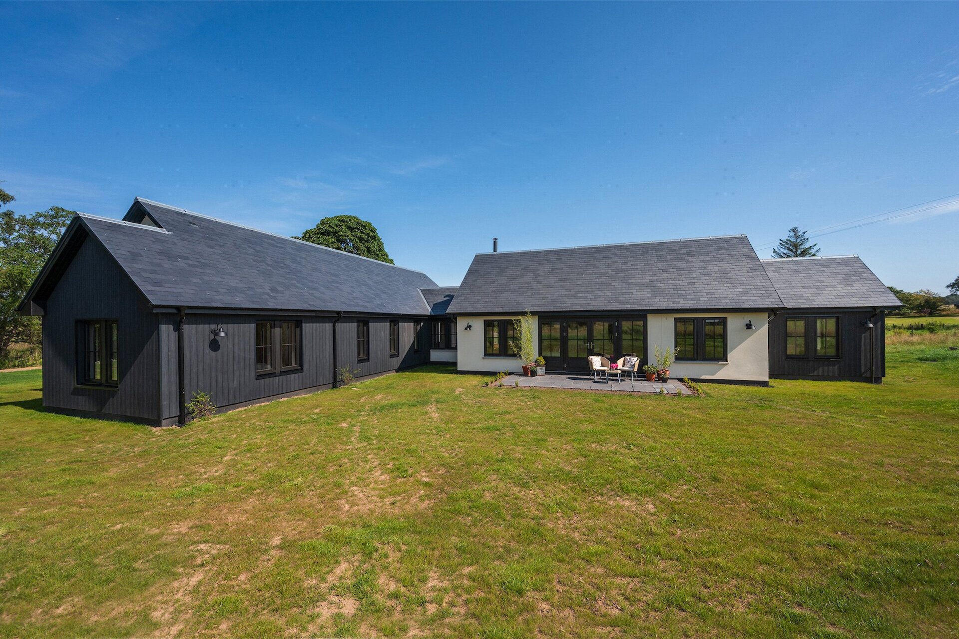 Avonlea, Cowdenburn Cottages, Cowdenburn, West Linton, EH46 7BD - Picture #1
