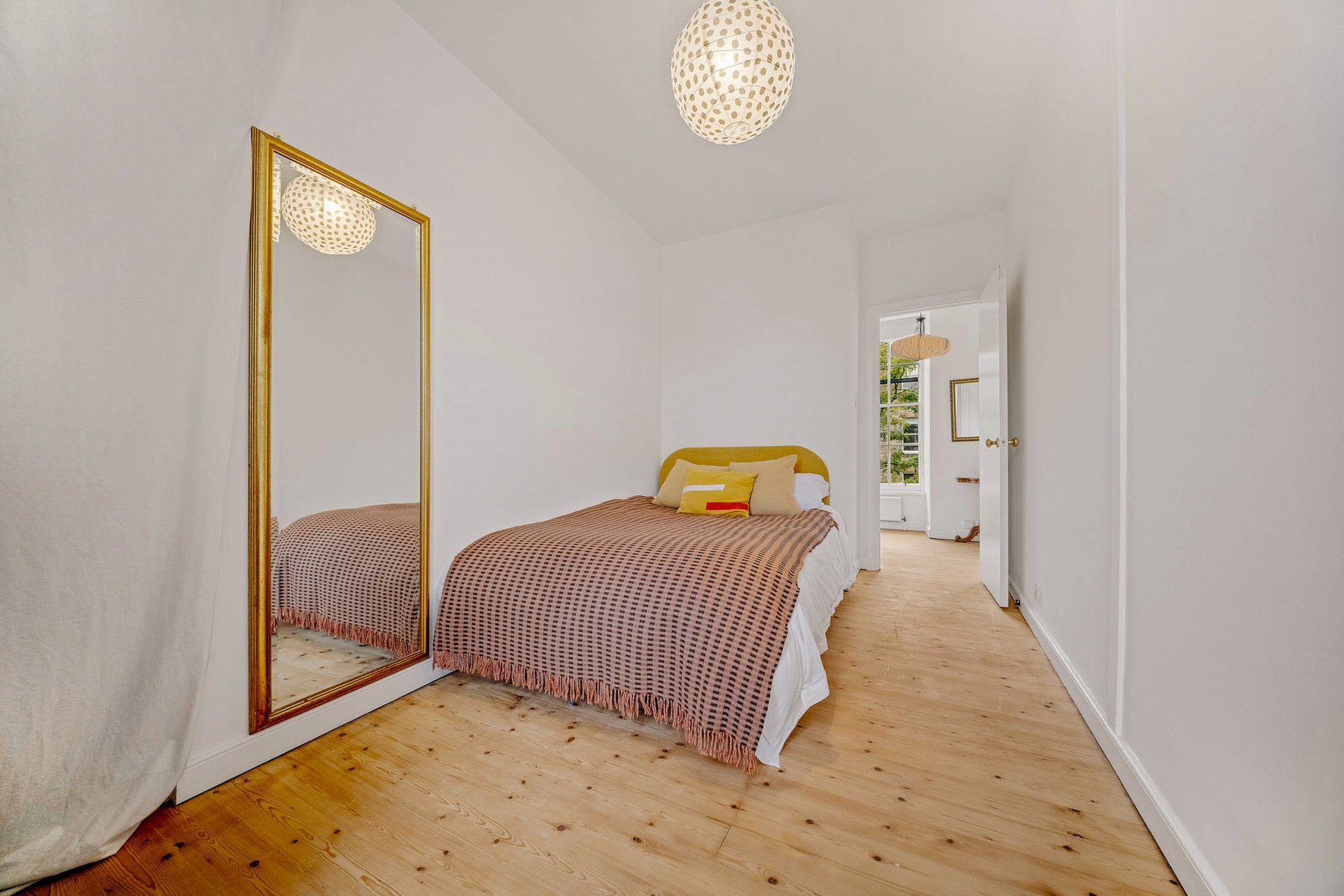 3/6 Coinyie House Close, Old Town, Edinburgh, EH1 1NL - Picture #8