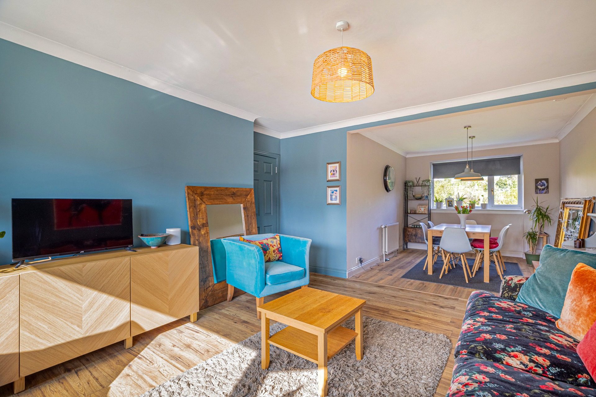 8 Orchard Court, Thornliebank, Glasgow, G46 7BL - Picture #6