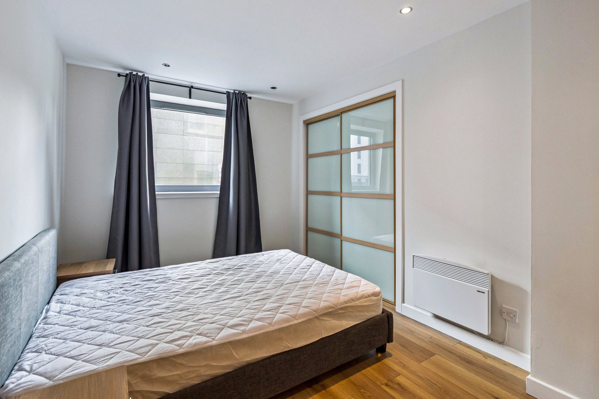 Flat 1, 8 Western Harbour Midway, The Shore, Edinburgh, EH6 6PT - Picture #10