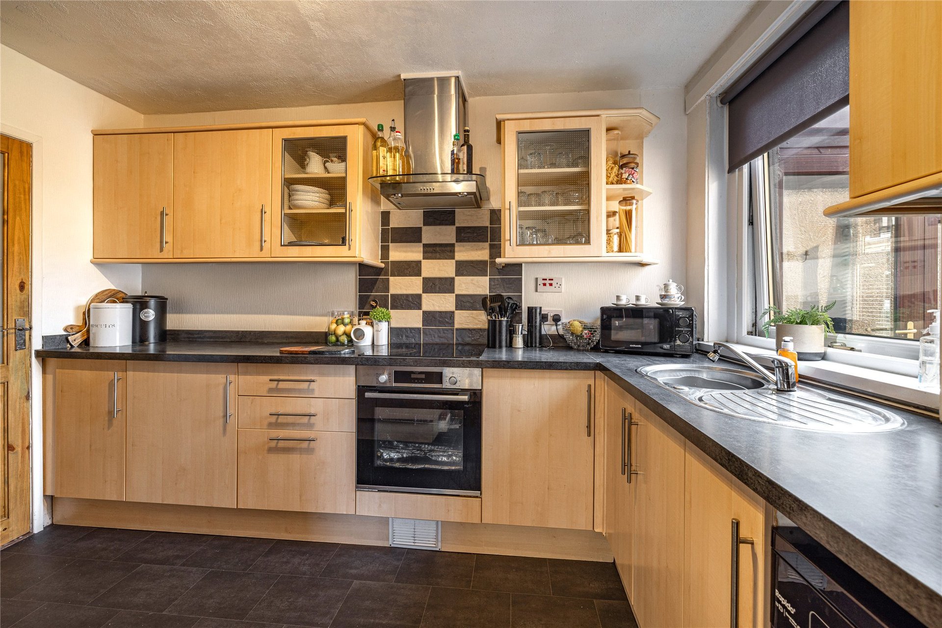 17 Dean Drive, Tweedmouth, Berwick-upon-Tweed, Northumberland, TD15 2DQ - Picture #11