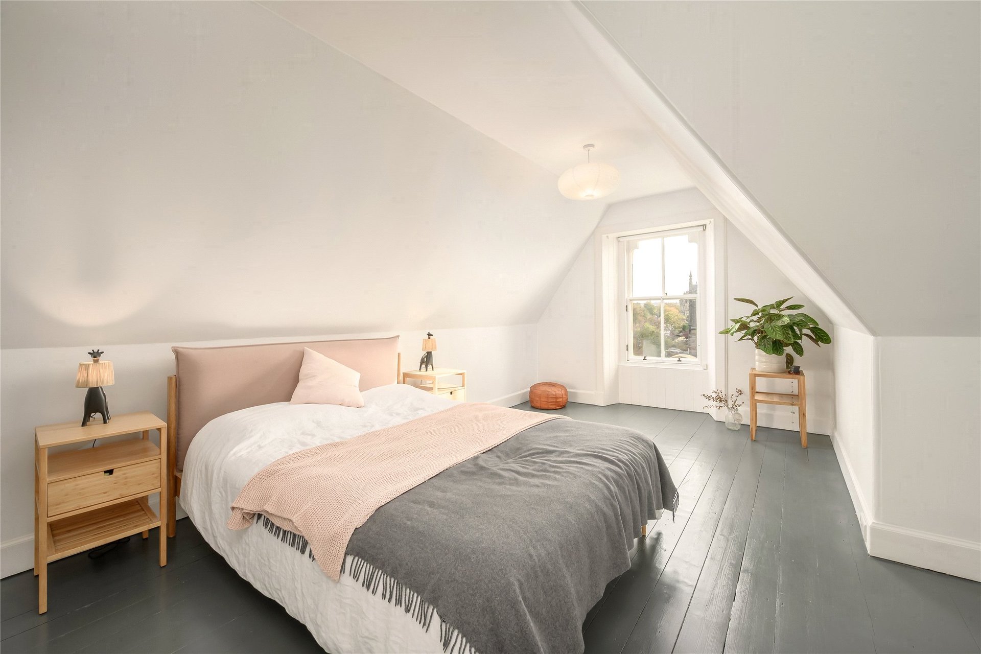 8 Zetland Place, Edinburgh, EH5 3LY - Picture #12