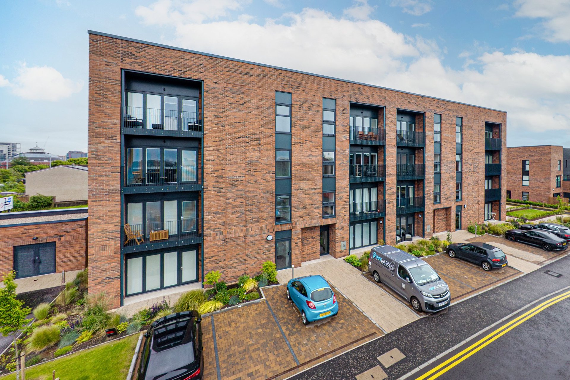 Flat 0/2, 126 Festival Court, Festival Park, Glasgow, G51 1BT - Picture #2