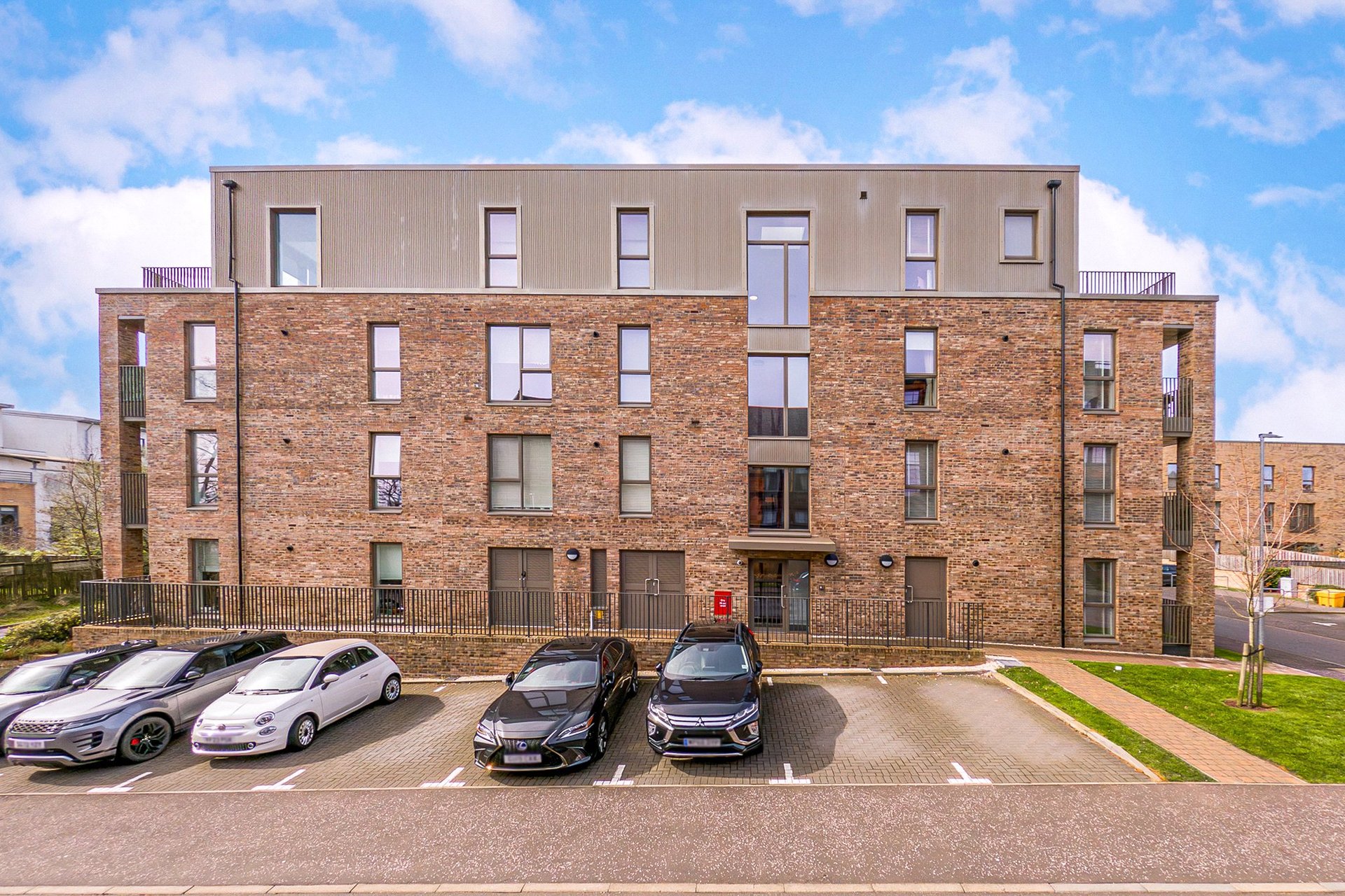 2/4, 1 Teacher Court, Jordanhill, Glasgow, G13 1SY - Picture #32