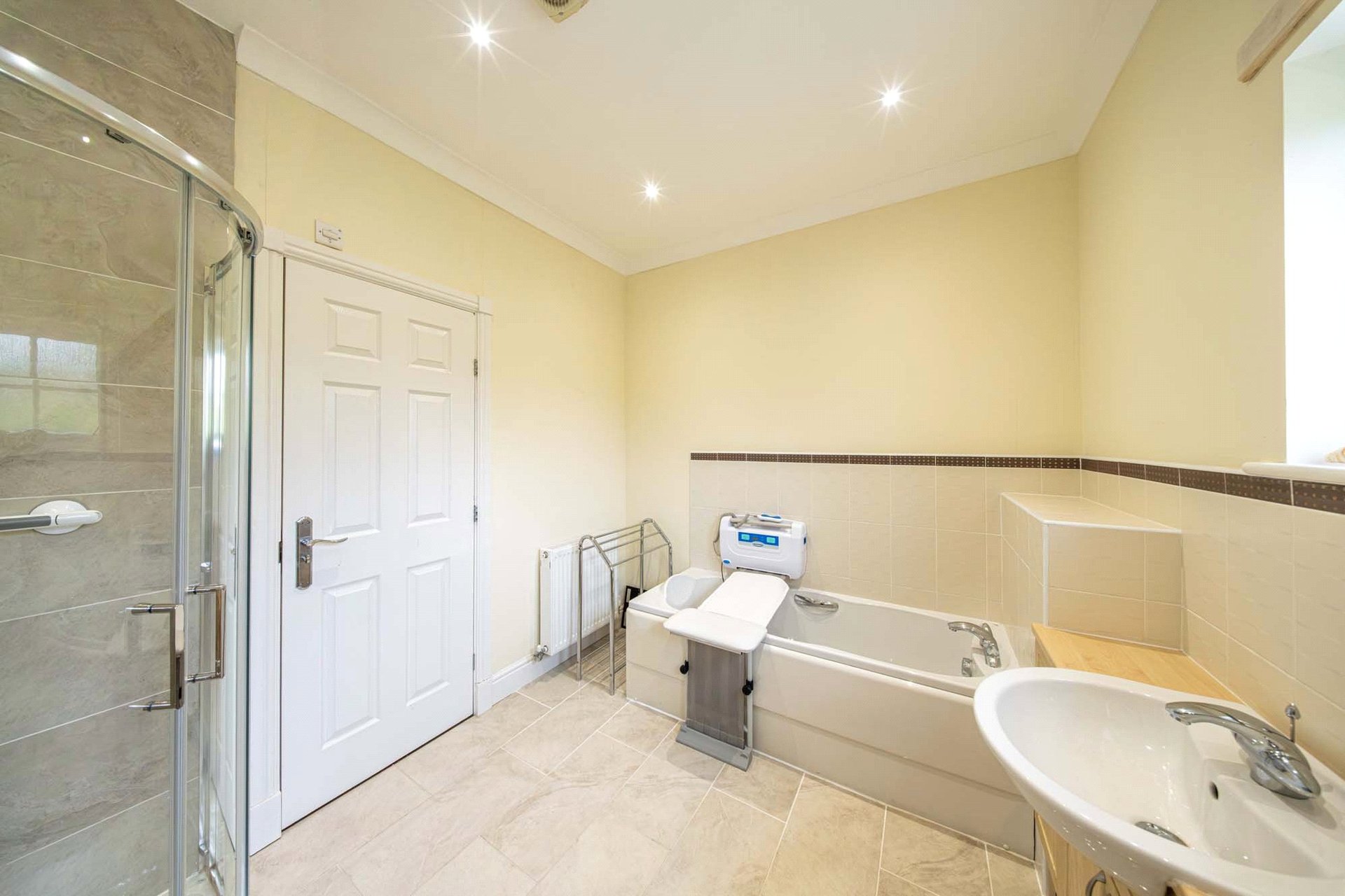 31 Bowmont Court, Heiton, Kelso, Scottish Borders, TD5 8JY - Picture #21