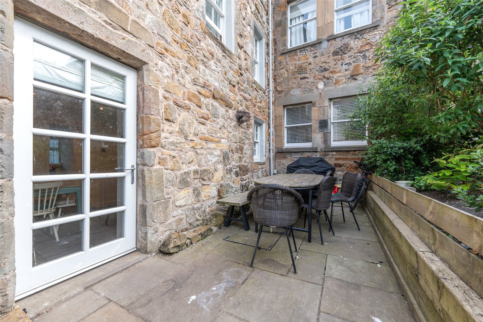 24 South Street, St. Andrews, Fife, KY16 9QU - Picture #31