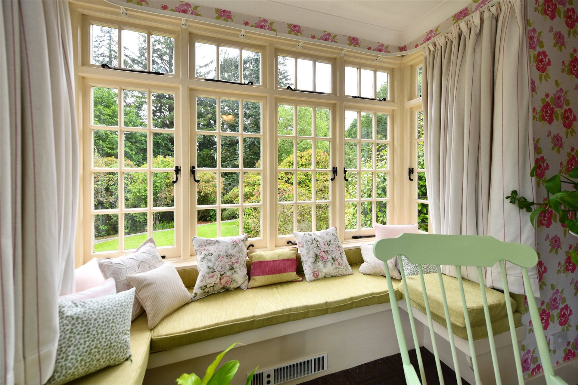 Whitehills House, Minnigaff, Newton Stewart, Dumfries and Galloway, DG8 6SL - Picture #9