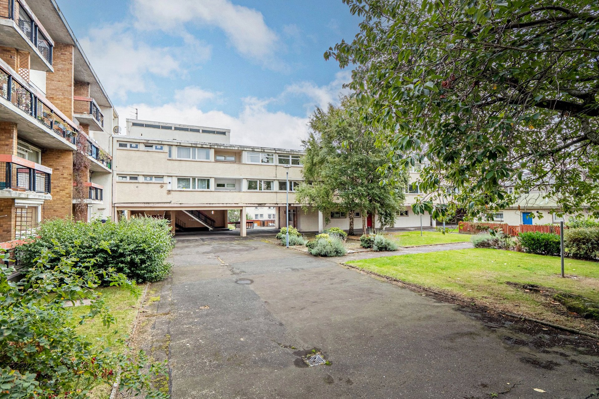 46 Claremont Court, Edinburgh, EH7 4LA - Picture #16