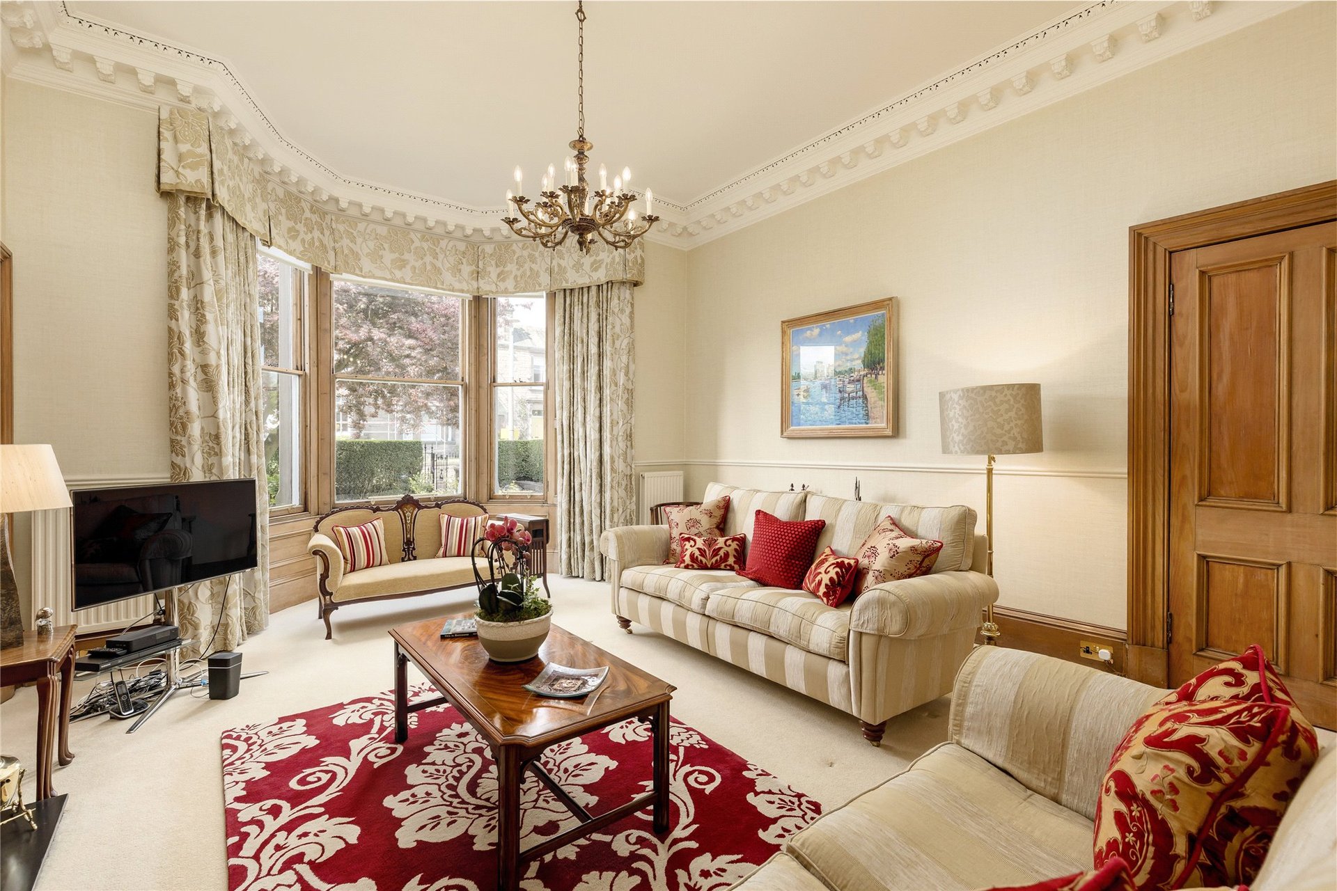 35 Gilmour Road, Edinburgh, EH16 5NS - Picture #3