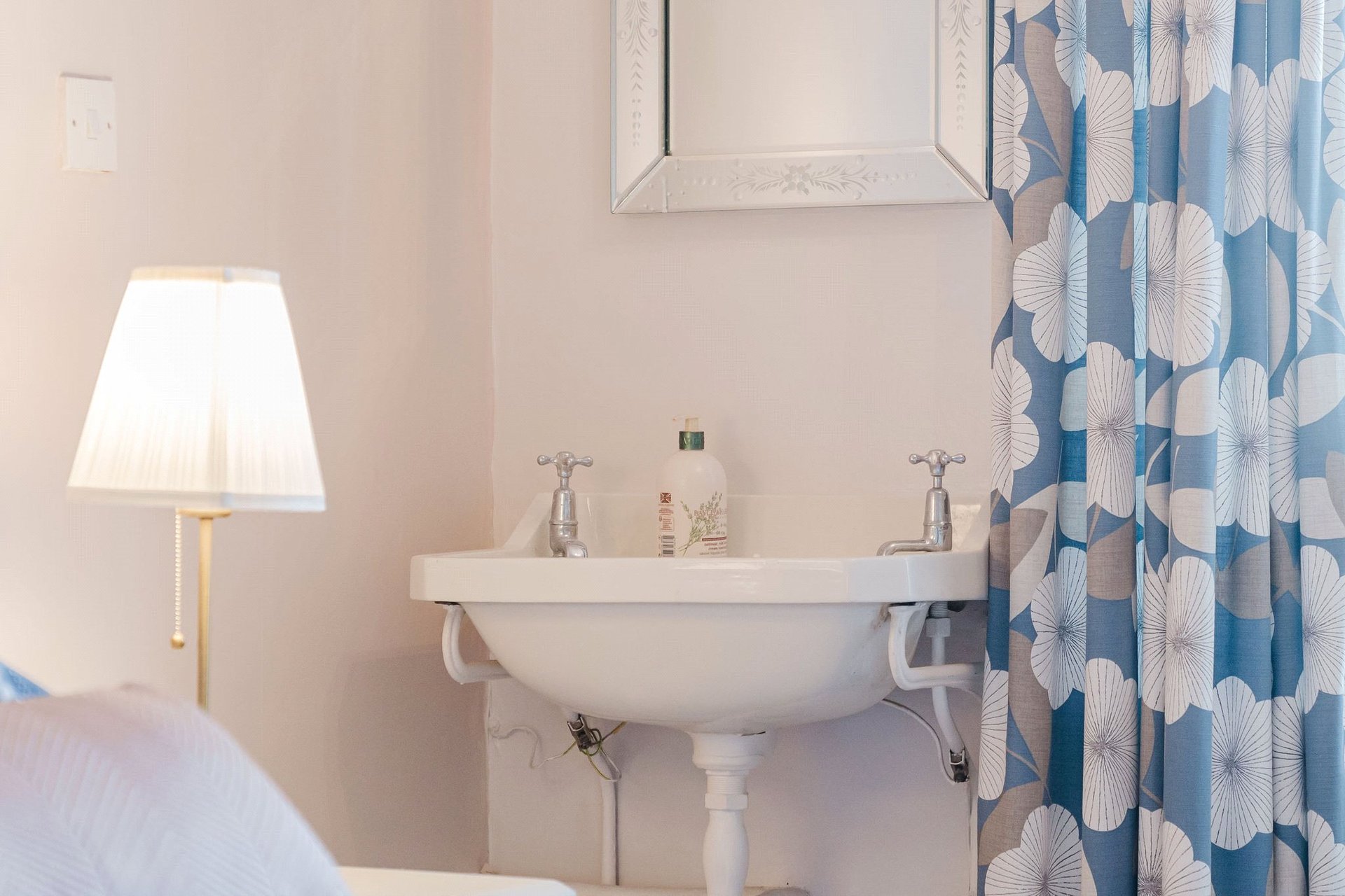 13 Learmonth Court, Edinburgh, EH4 1PB - Picture #7