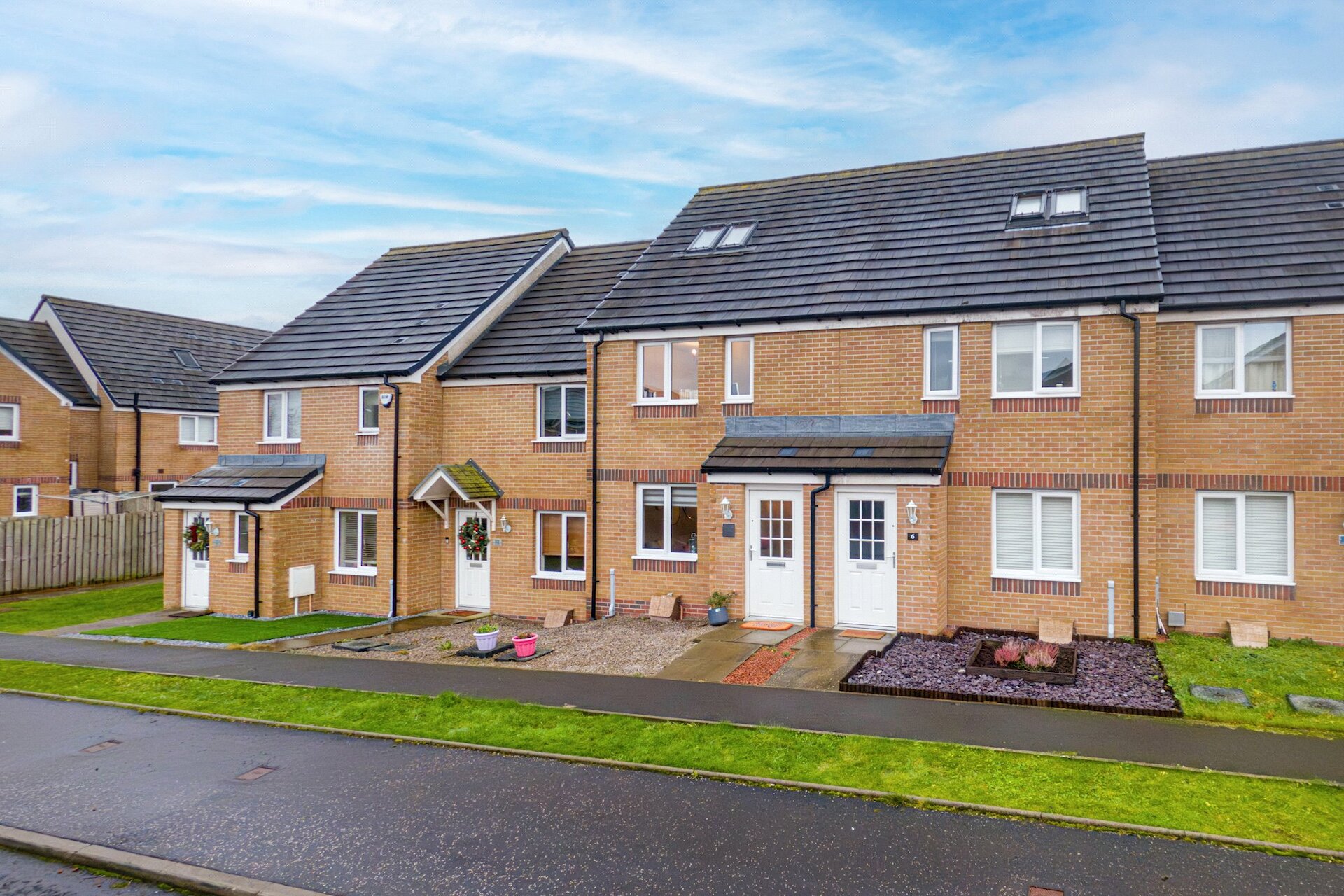 8 National Court, Glasgow, G43 1AR - Picture #1