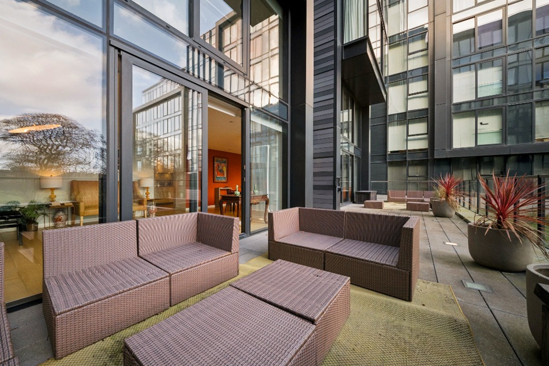 8 Simpson Loan, Meadows, Edinburgh, EH3 9GS - Picture #44