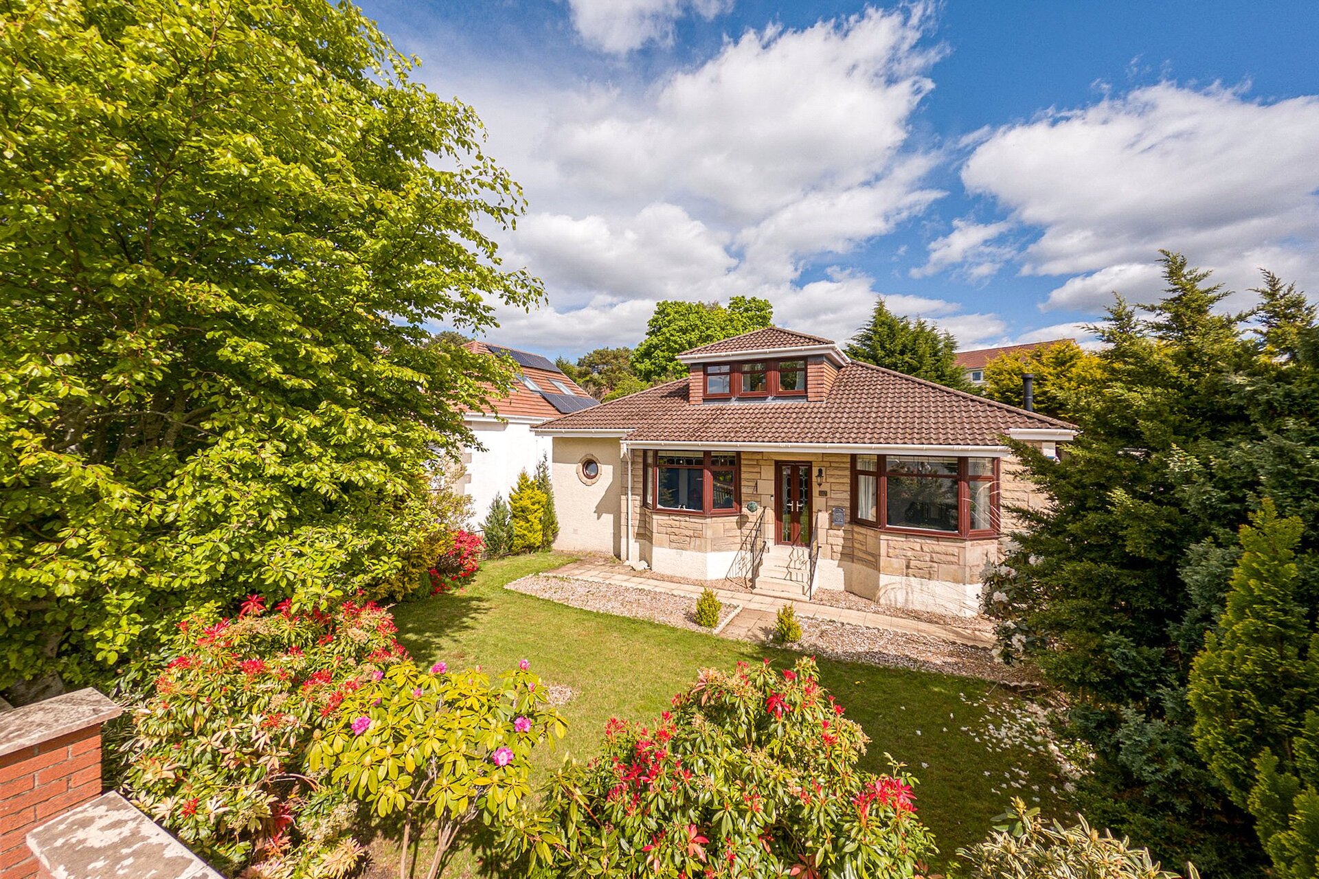 55 Eaglesham Road, Clarkston, Glasgow, G76 7TR - Picture #1