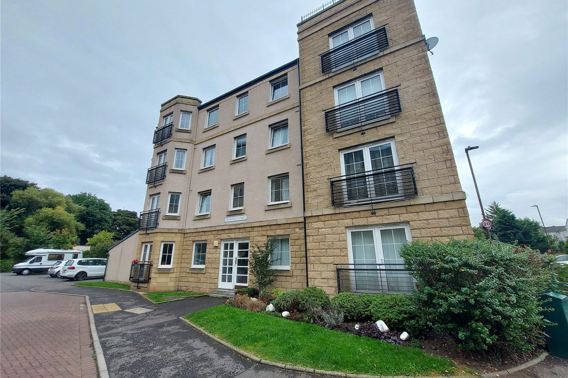 10, 27 Springfield Street, Edinburgh, EH6 5DU - Picture #1