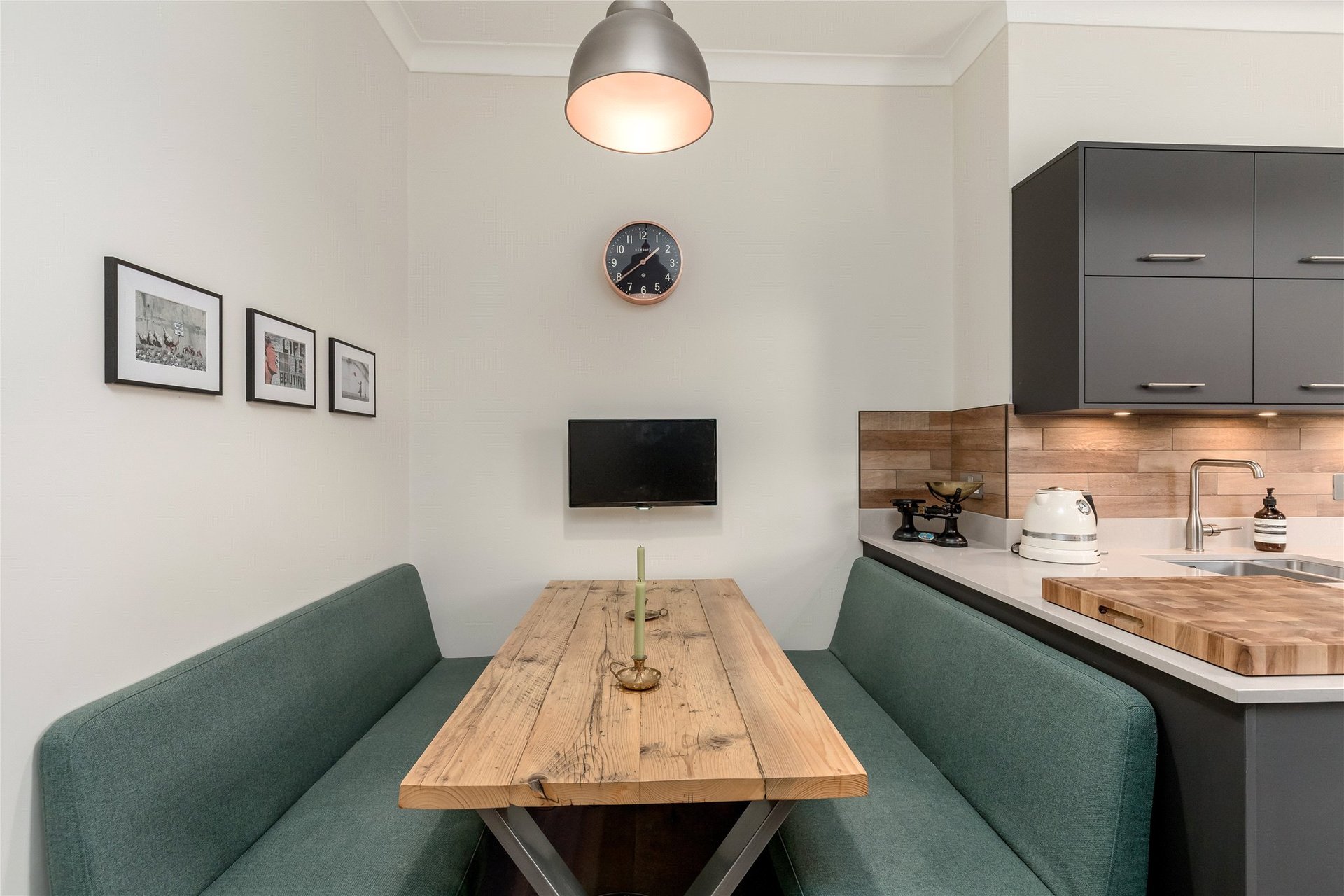 1 Warriston Grove, Edinburgh, EH3 5NH - Picture #9